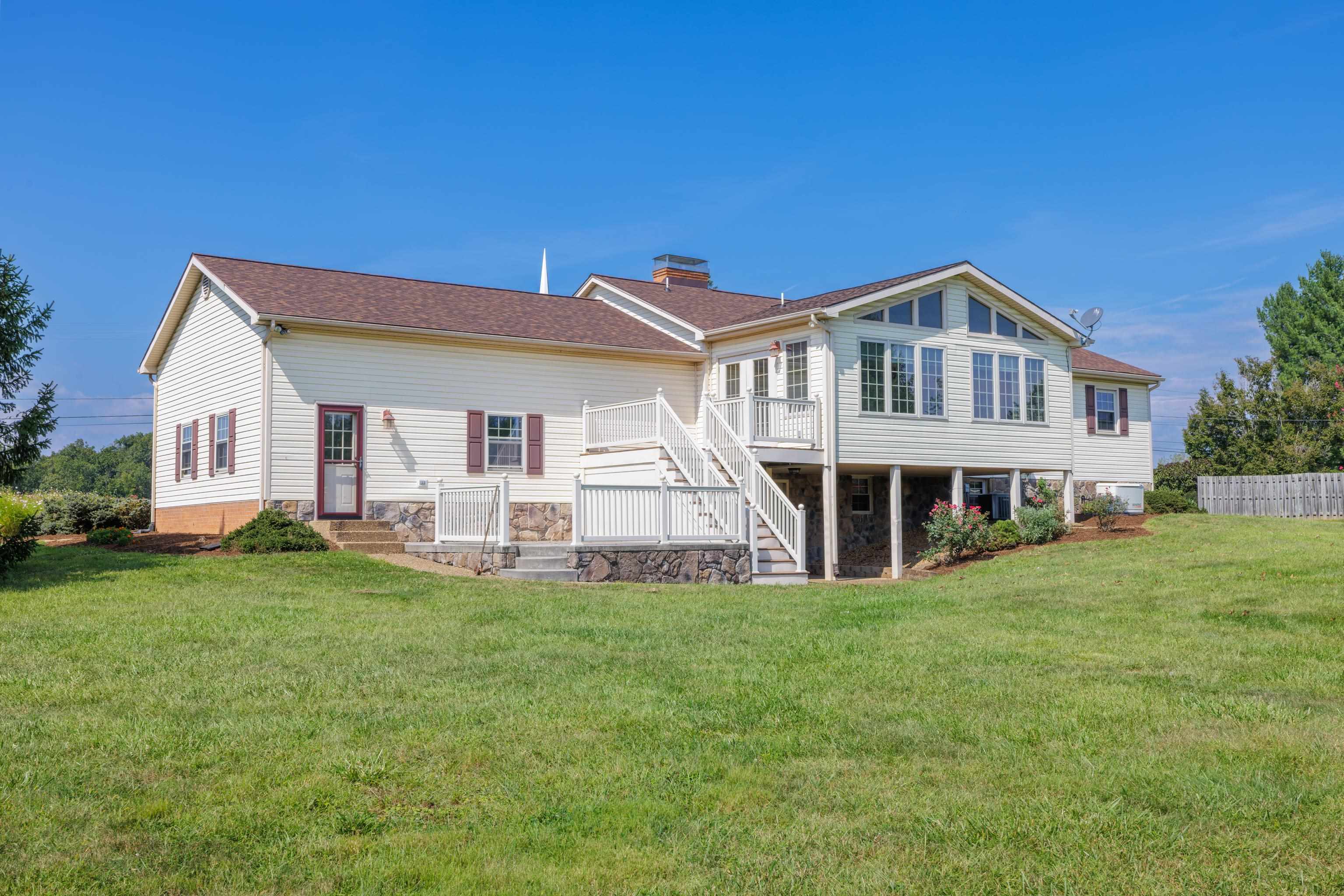 7615 PORT REPUBLIC RD, PORT REPUBLIC, Virginia 24471, 3 Bedrooms Bedrooms, ,2 BathroomsBathrooms,Residential,7615 PORT REPUBLIC RD,681582 MLS # 681582 7615 PORT REPUBLIC RD, PORT REPUBLIC, Virginia 24471, 3 Bedrooms Bedrooms, ,2 BathroomsBathrooms,Residential,7615 PORT REPUBLIC RD,681582 MLS # 681582