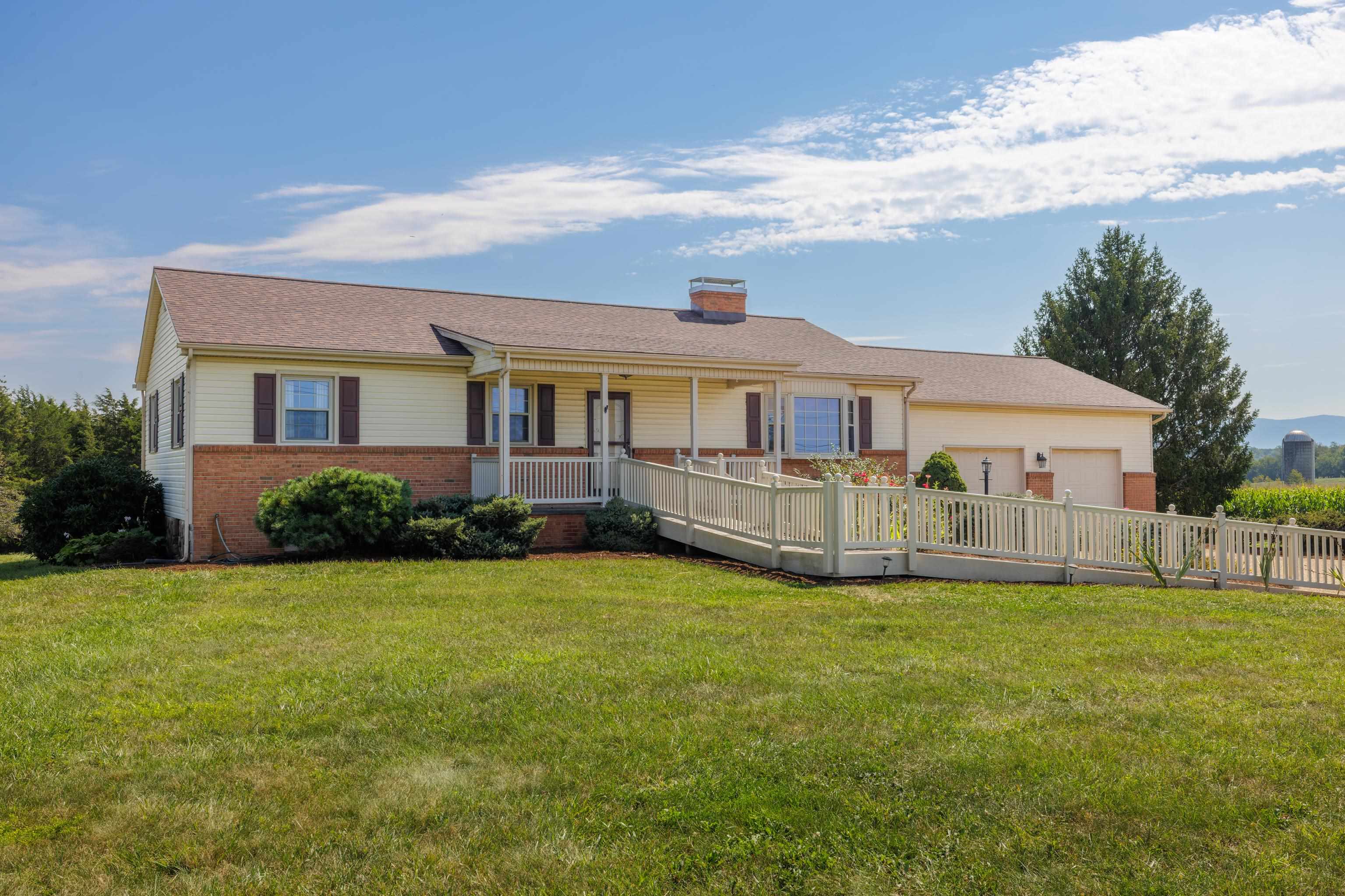7615 PORT REPUBLIC RD, PORT REPUBLIC, Virginia 24471, 3 Bedrooms Bedrooms, ,2 BathroomsBathrooms,Residential,7615 PORT REPUBLIC RD,681582 MLS # 681582 7615 PORT REPUBLIC RD, PORT REPUBLIC, Virginia 24471, 3 Bedrooms Bedrooms, ,2 BathroomsBathrooms,Residential,7615 PORT REPUBLIC RD,681582 MLS # 681582