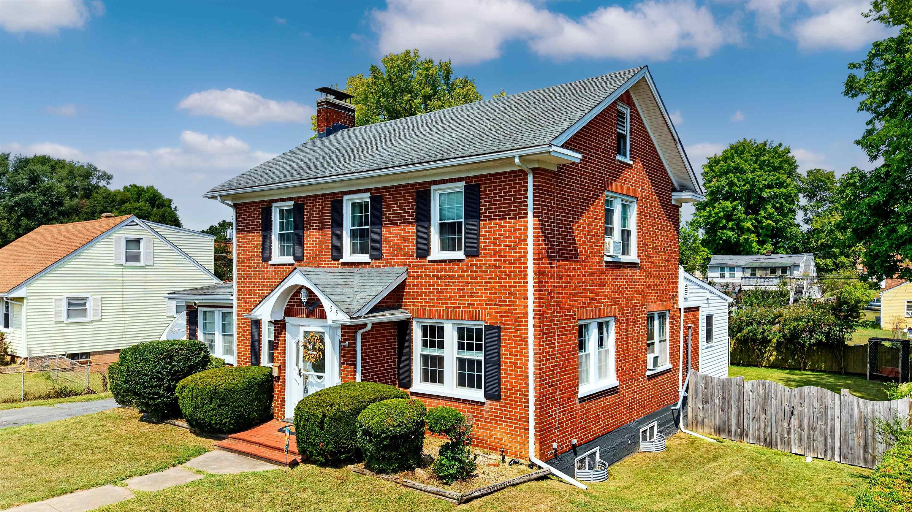 1519 PARK RD, WAYNESBORO, Virginia 22980, 3 Bedrooms Bedrooms, ,2 BathroomsBathrooms,Residential,1519 PARK RD,681583 MLS # 681583