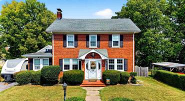 1519 PARK RD, WAYNESBORO, Virginia 22980, 3 Bedrooms Bedrooms, ,2 BathroomsBathrooms,Residential,1519 PARK RD,681583 MLS # 681583