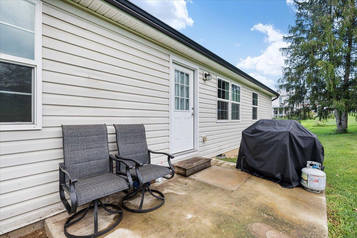 325 CHERRY ST, TIMBERVILLE, Virginia 22853, 3 Bedrooms Bedrooms, ,2 BathroomsBathrooms,Residential,325 CHERRY ST,681587 MLS # 681587 325 CHERRY ST, TIMBERVILLE, Virginia 22853, 3 Bedrooms Bedrooms, ,2 BathroomsBathrooms,Residential,325 CHERRY ST,681587 MLS # 681587