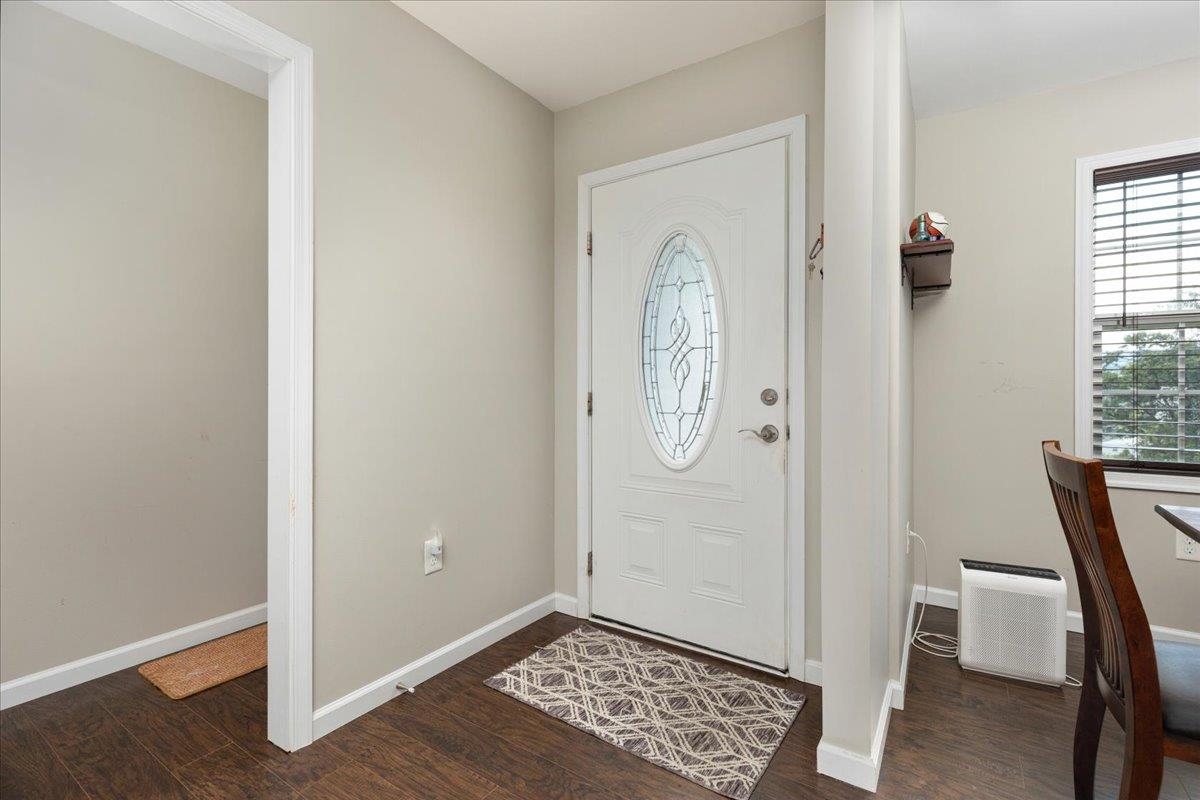 325 CHERRY ST, TIMBERVILLE, Virginia 22853, 3 Bedrooms Bedrooms, ,2 BathroomsBathrooms,Residential,325 CHERRY ST,681587 MLS # 681587 325 CHERRY ST, TIMBERVILLE, Virginia 22853, 3 Bedrooms Bedrooms, ,2 BathroomsBathrooms,Residential,325 CHERRY ST,681587 MLS # 681587