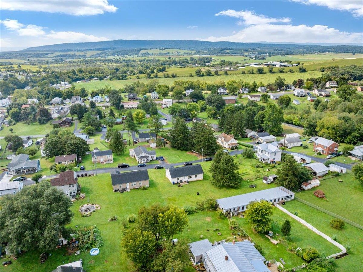 325 CHERRY ST, TIMBERVILLE, Virginia 22853, 3 Bedrooms Bedrooms, ,2 BathroomsBathrooms,Residential,325 CHERRY ST,681587 MLS # 681587 325 CHERRY ST, TIMBERVILLE, Virginia 22853, 3 Bedrooms Bedrooms, ,2 BathroomsBathrooms,Residential,325 CHERRY ST,681587 MLS # 681587
