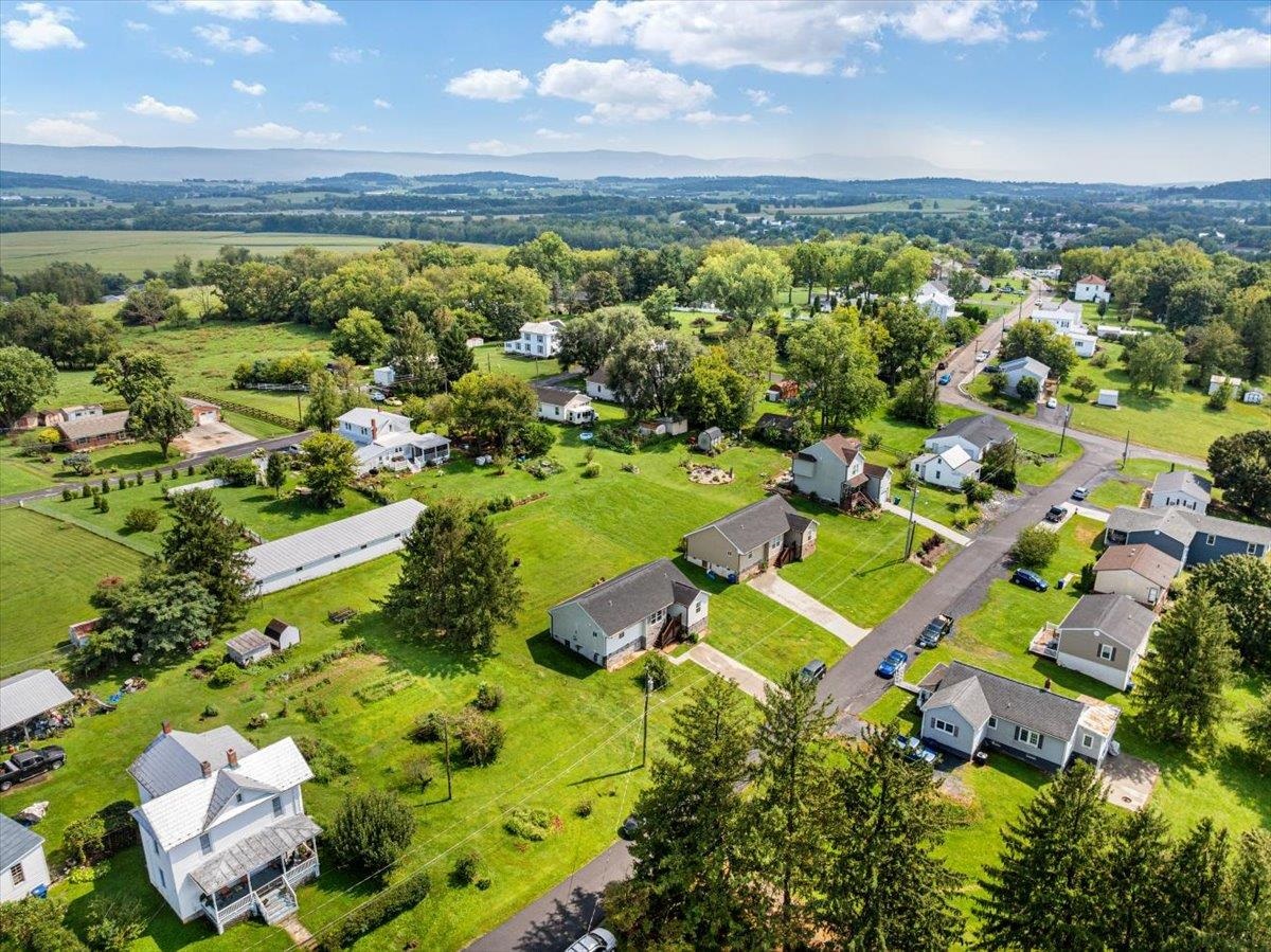 325 CHERRY ST, TIMBERVILLE, Virginia 22853, 3 Bedrooms Bedrooms, ,2 BathroomsBathrooms,Residential,325 CHERRY ST,681587 MLS # 681587 325 CHERRY ST, TIMBERVILLE, Virginia 22853, 3 Bedrooms Bedrooms, ,2 BathroomsBathrooms,Residential,325 CHERRY ST,681587 MLS # 681587