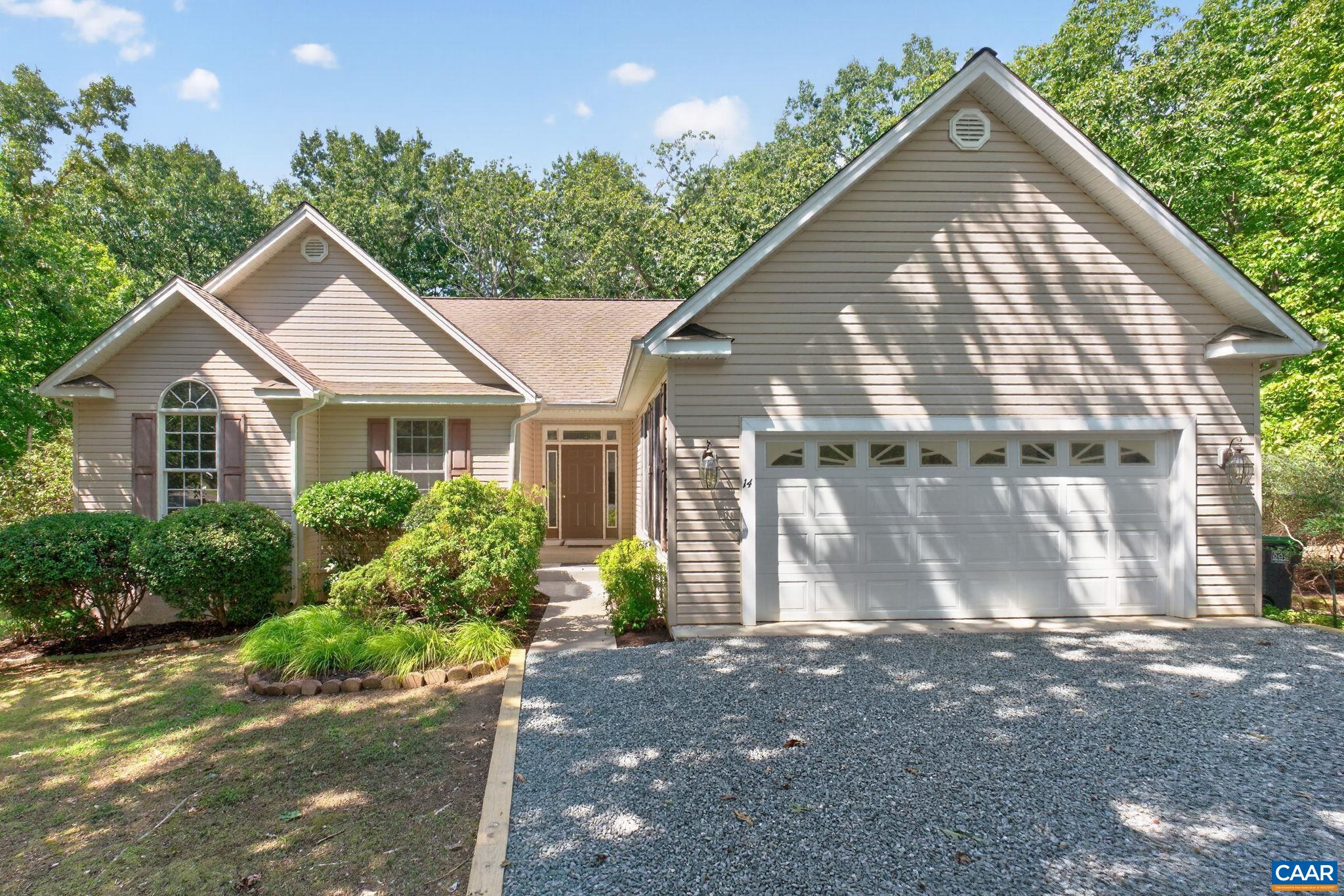 14 CLIFTWOOD RD, PALMYRA, Virginia 22963, 3 Bedrooms Bedrooms, ,2 BathroomsBathrooms,Residential,14 CLIFTWOOD RD,681589 MLS # 681589 14 CLIFTWOOD RD, PALMYRA, Virginia 22963, 3 Bedrooms Bedrooms, ,2 BathroomsBathrooms,Residential,14 CLIFTWOOD RD,681589 MLS # 681589