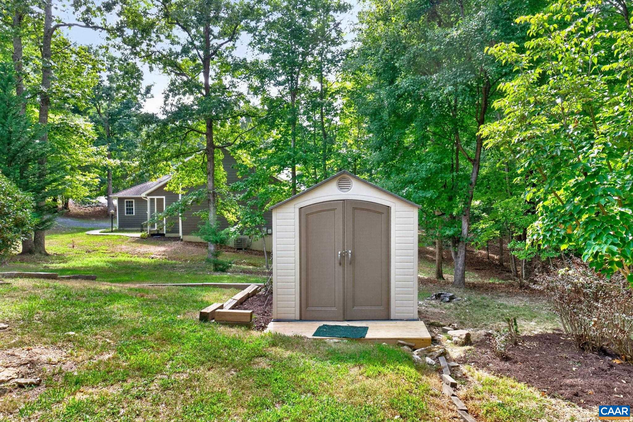 14 CLIFTWOOD RD, PALMYRA, Virginia 22963, 3 Bedrooms Bedrooms, ,2 BathroomsBathrooms,Residential,14 CLIFTWOOD RD,681589 MLS # 681589 14 CLIFTWOOD RD, PALMYRA, Virginia 22963, 3 Bedrooms Bedrooms, ,2 BathroomsBathrooms,Residential,14 CLIFTWOOD RD,681589 MLS # 681589