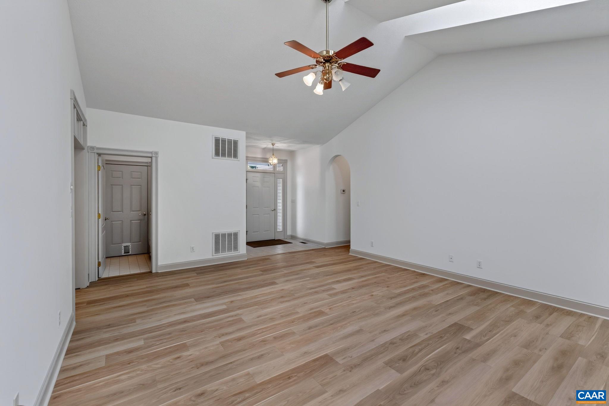 14 CLIFTWOOD RD, PALMYRA, Virginia 22963, 3 Bedrooms Bedrooms, ,2 BathroomsBathrooms,Residential,14 CLIFTWOOD RD,681589 MLS # 681589 14 CLIFTWOOD RD, PALMYRA, Virginia 22963, 3 Bedrooms Bedrooms, ,2 BathroomsBathrooms,Residential,14 CLIFTWOOD RD,681589 MLS # 681589