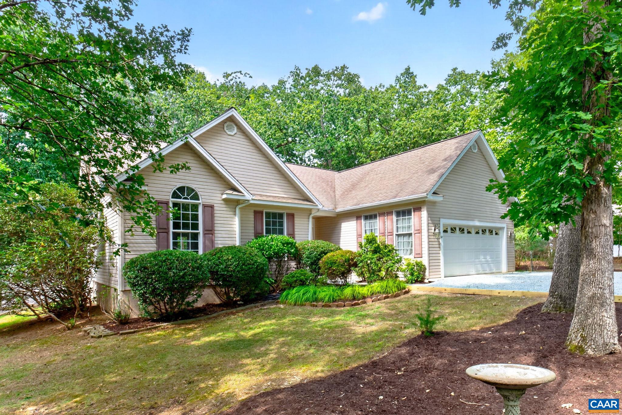 14 CLIFTWOOD RD, PALMYRA, Virginia 22963, 3 Bedrooms Bedrooms, ,2 BathroomsBathrooms,Residential,14 CLIFTWOOD RD,681589 MLS # 681589 14 CLIFTWOOD RD, PALMYRA, Virginia 22963, 3 Bedrooms Bedrooms, ,2 BathroomsBathrooms,Residential,14 CLIFTWOOD RD,681589 MLS # 681589