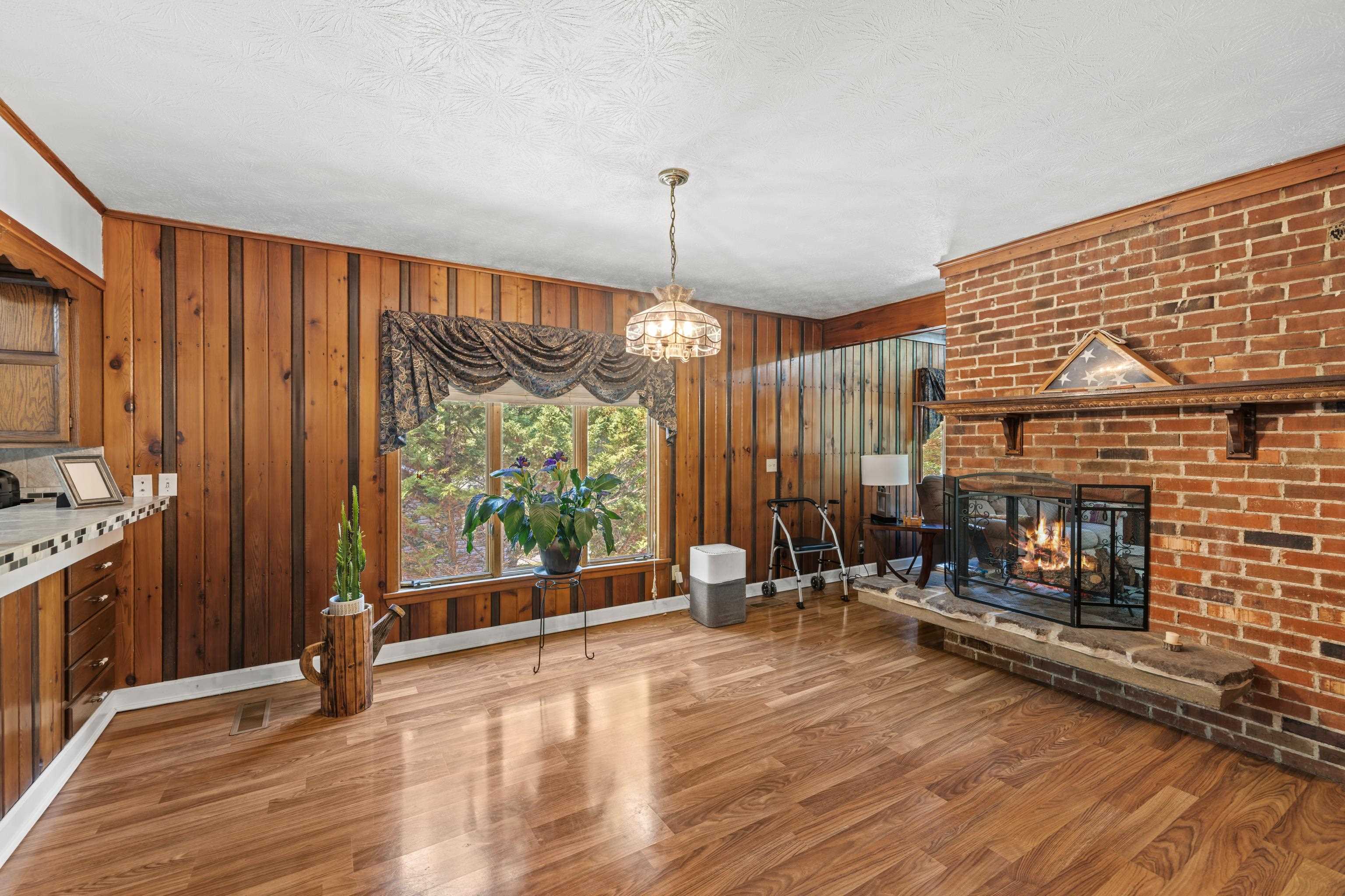 139 YANCEY CT, MCGAHEYSVILLE, Virginia 22840, 3 Bedrooms Bedrooms, ,2 BathroomsBathrooms,Residential,139 YANCEY CT,681593 MLS # 681593