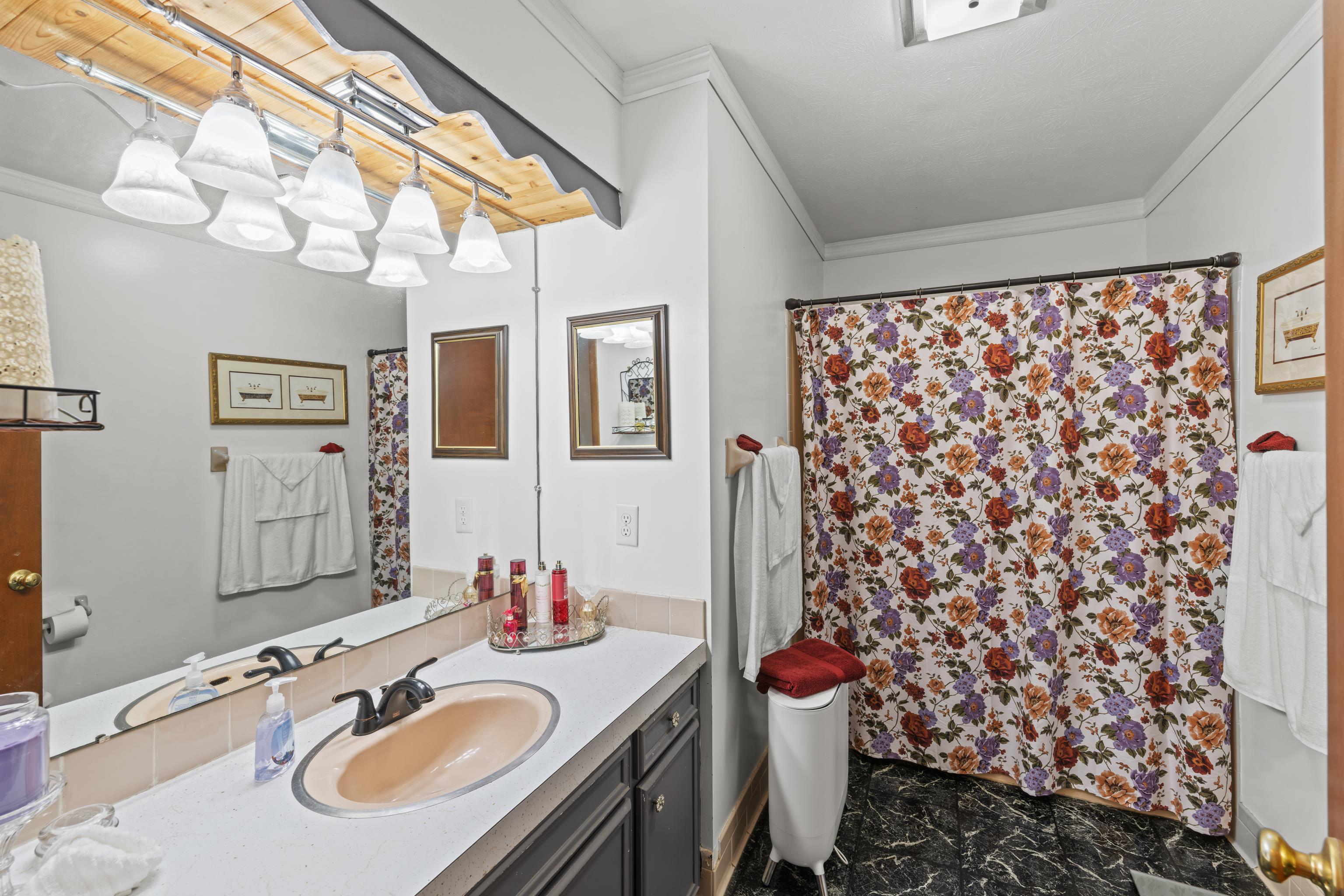 139 YANCEY CT, MCGAHEYSVILLE, Virginia 22840, 3 Bedrooms Bedrooms, ,2 BathroomsBathrooms,Residential,139 YANCEY CT,681593 MLS # 681593