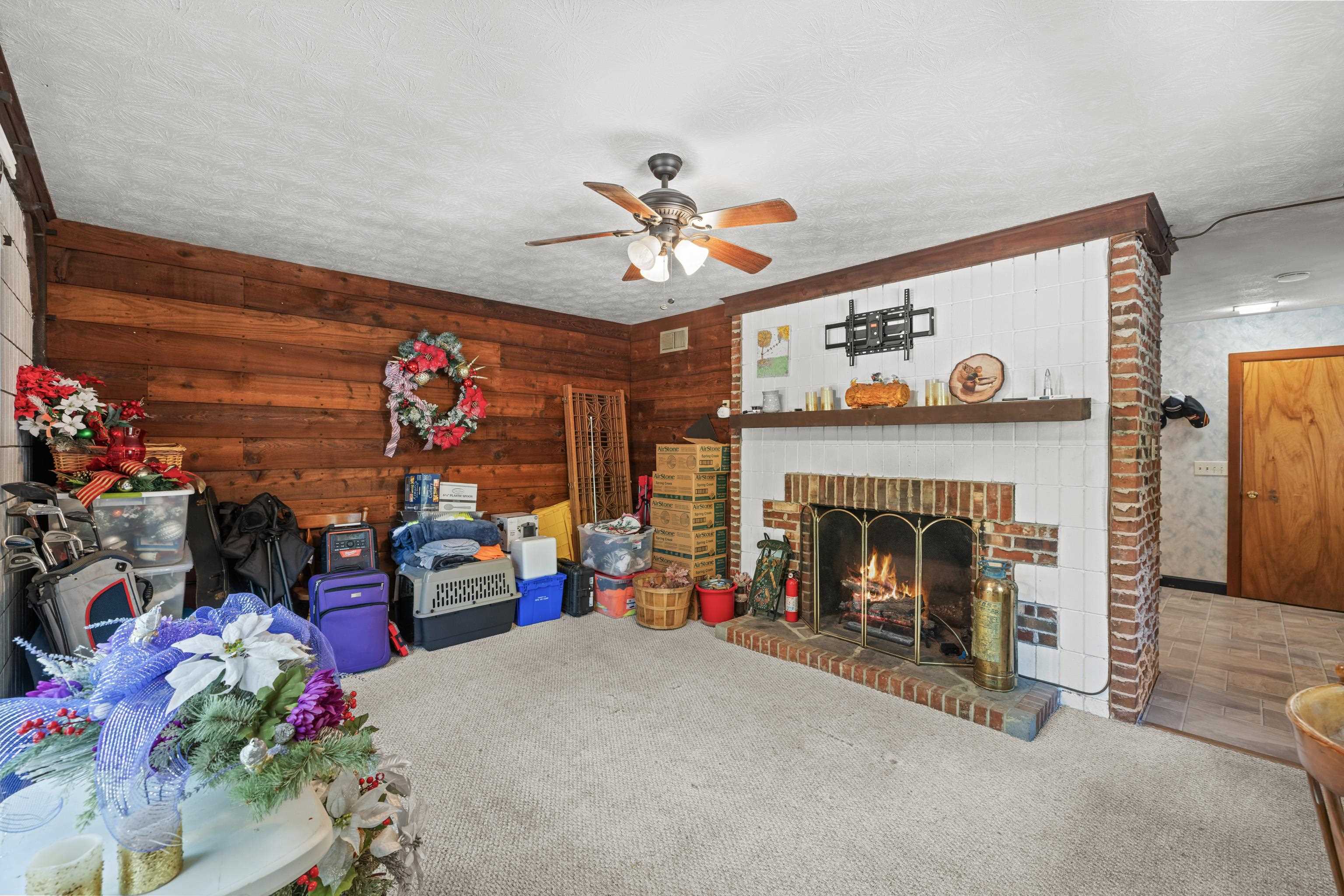 139 YANCEY CT, MCGAHEYSVILLE, Virginia 22840, 3 Bedrooms Bedrooms, ,2 BathroomsBathrooms,Residential,139 YANCEY CT,681593 MLS # 681593