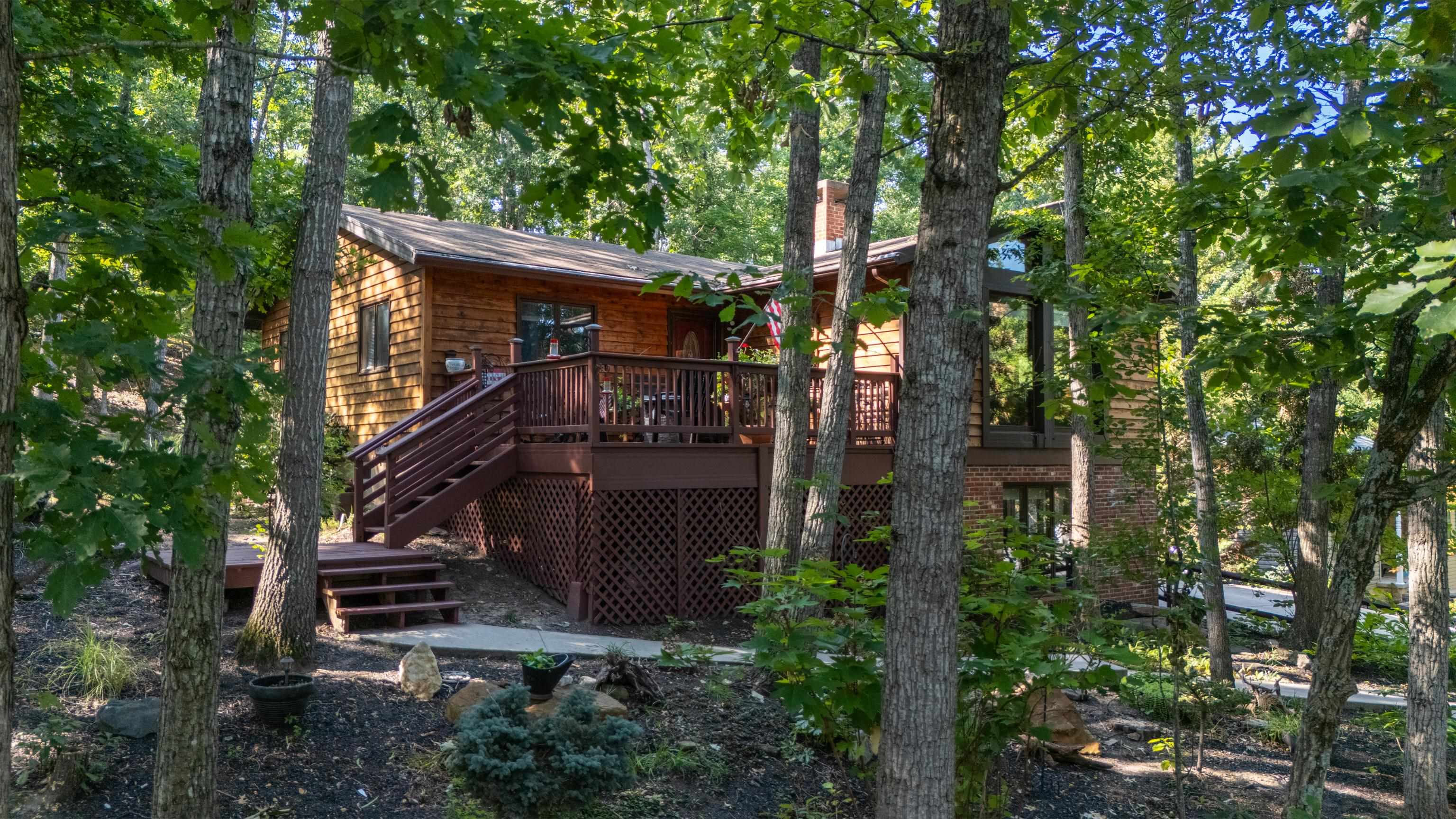 139 YANCEY CT, MCGAHEYSVILLE, Virginia 22840, 3 Bedrooms Bedrooms, ,2 BathroomsBathrooms,Residential,139 YANCEY CT,681593 MLS # 681593