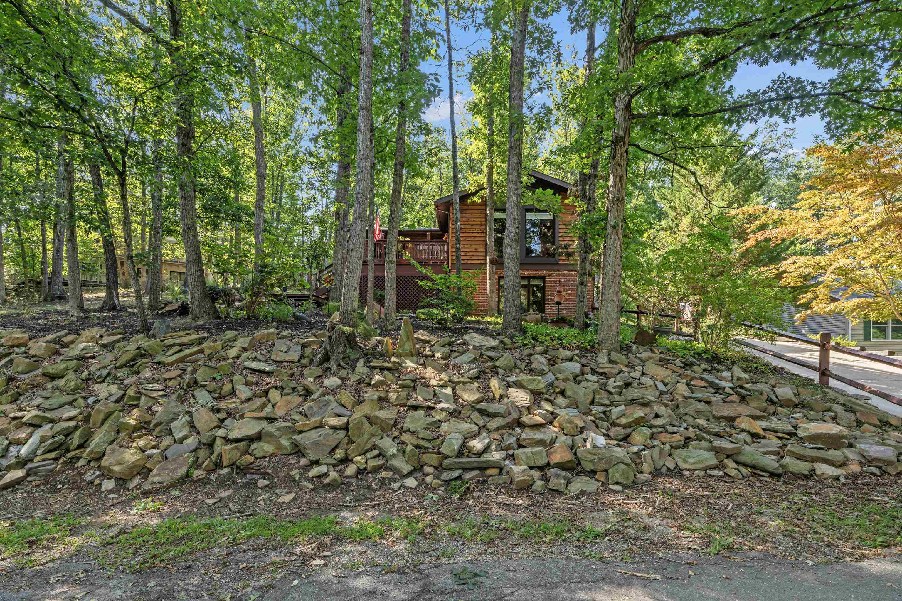 139 YANCEY CT, MCGAHEYSVILLE, Virginia 22840, 3 Bedrooms Bedrooms, ,2 BathroomsBathrooms,Residential,139 YANCEY CT,681593 MLS # 681593