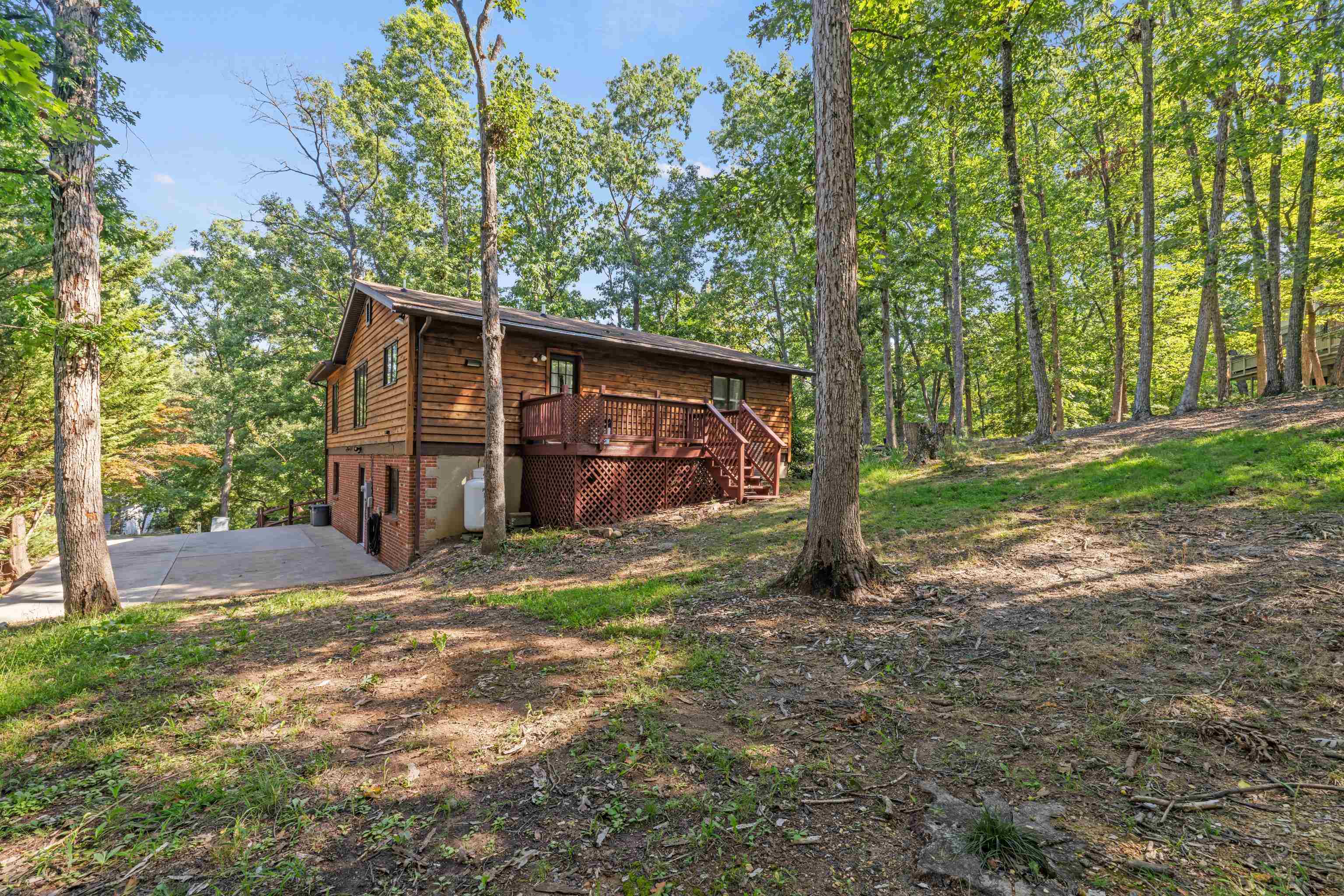 139 YANCEY CT, MCGAHEYSVILLE, Virginia 22840, 3 Bedrooms Bedrooms, ,2 BathroomsBathrooms,Residential,139 YANCEY CT,681593 MLS # 681593