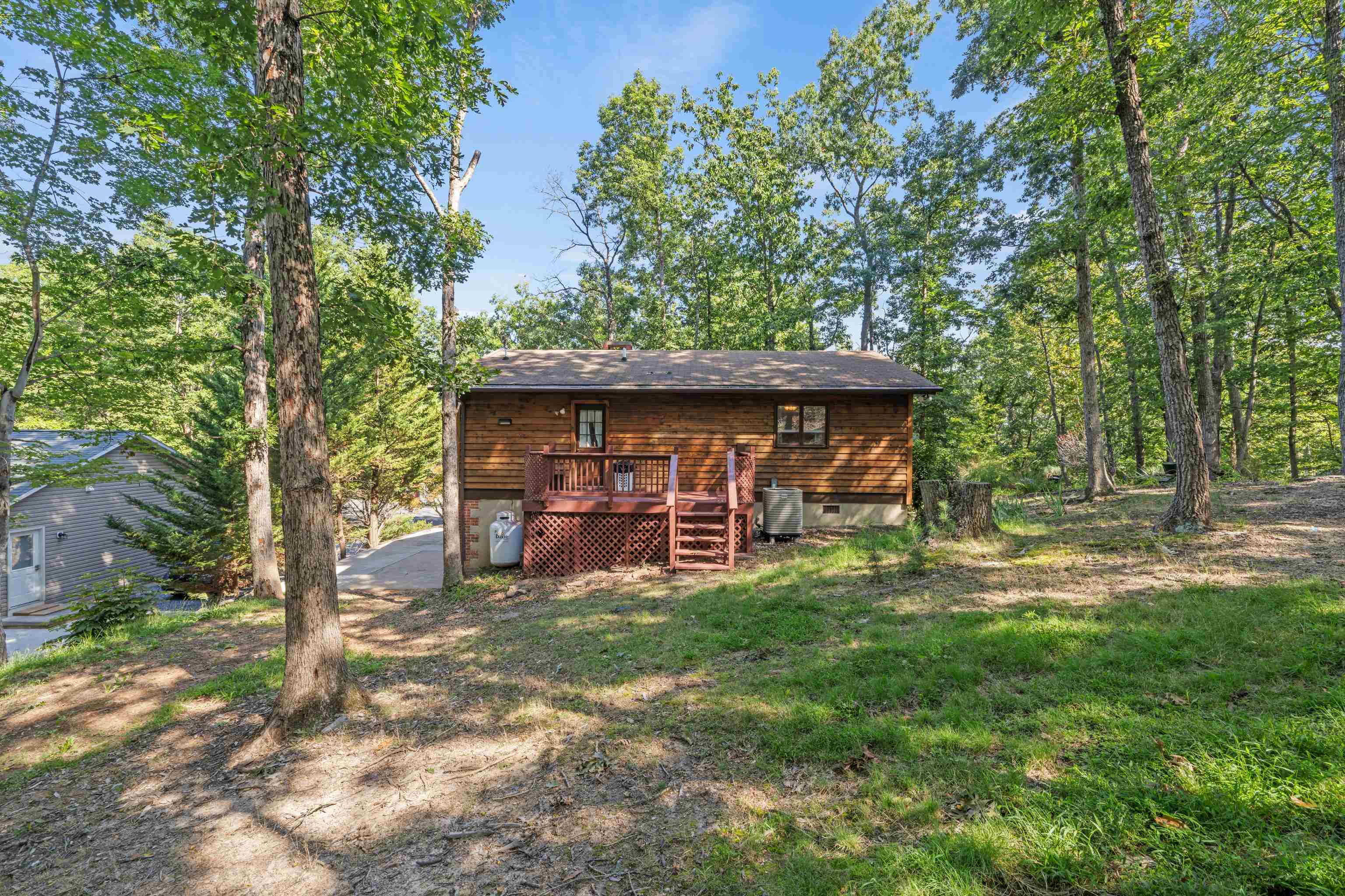 139 YANCEY CT, MCGAHEYSVILLE, Virginia 22840, 3 Bedrooms Bedrooms, ,2 BathroomsBathrooms,Residential,139 YANCEY CT,681593 MLS # 681593