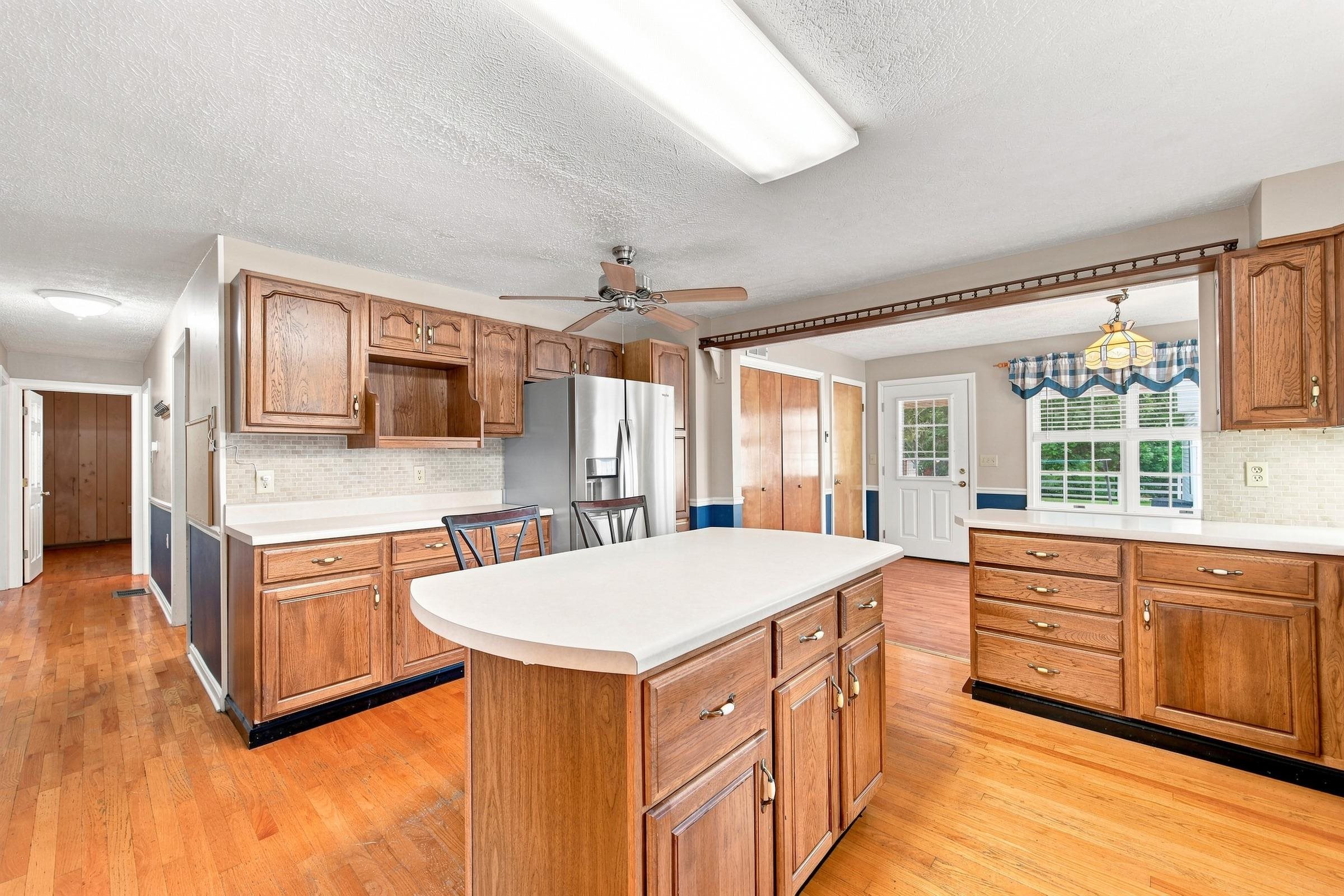 1749 GEORGETOWN RD, MOUNT JACKSON, Virginia 22842, 4 Bedrooms Bedrooms, ,2 BathroomsBathrooms,Residential,1749 GEORGETOWN RD,681598 MLS # 681598