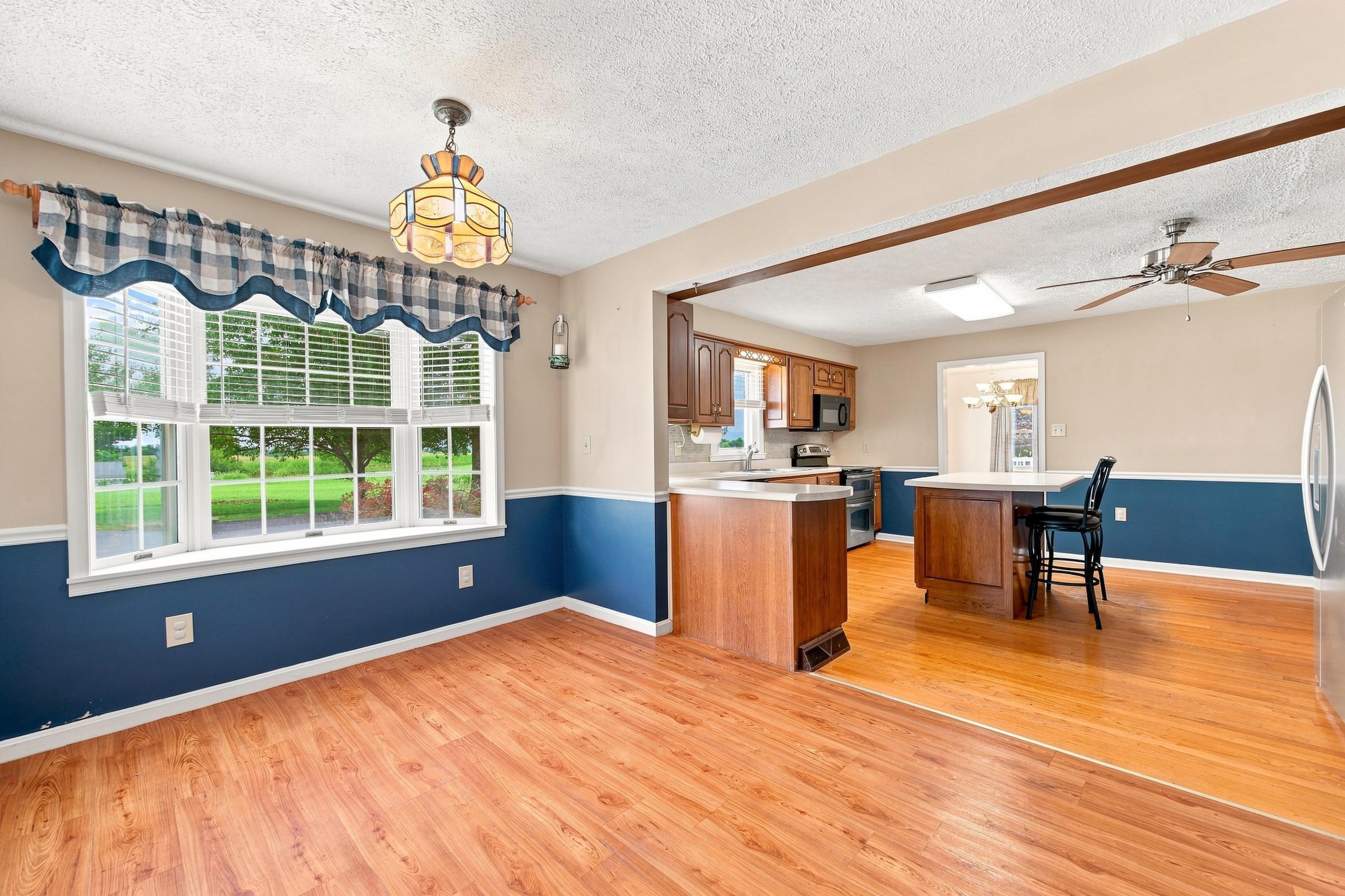 1749 GEORGETOWN RD, MOUNT JACKSON, Virginia 22842, 4 Bedrooms Bedrooms, ,2 BathroomsBathrooms,Residential,1749 GEORGETOWN RD,681598 MLS # 681598