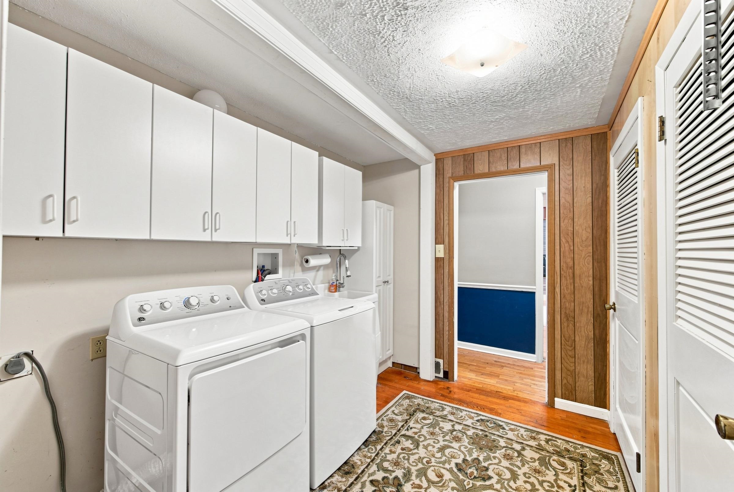 1749 GEORGETOWN RD, MOUNT JACKSON, Virginia 22842, 4 Bedrooms Bedrooms, ,2 BathroomsBathrooms,Residential,1749 GEORGETOWN RD,681598 MLS # 681598
