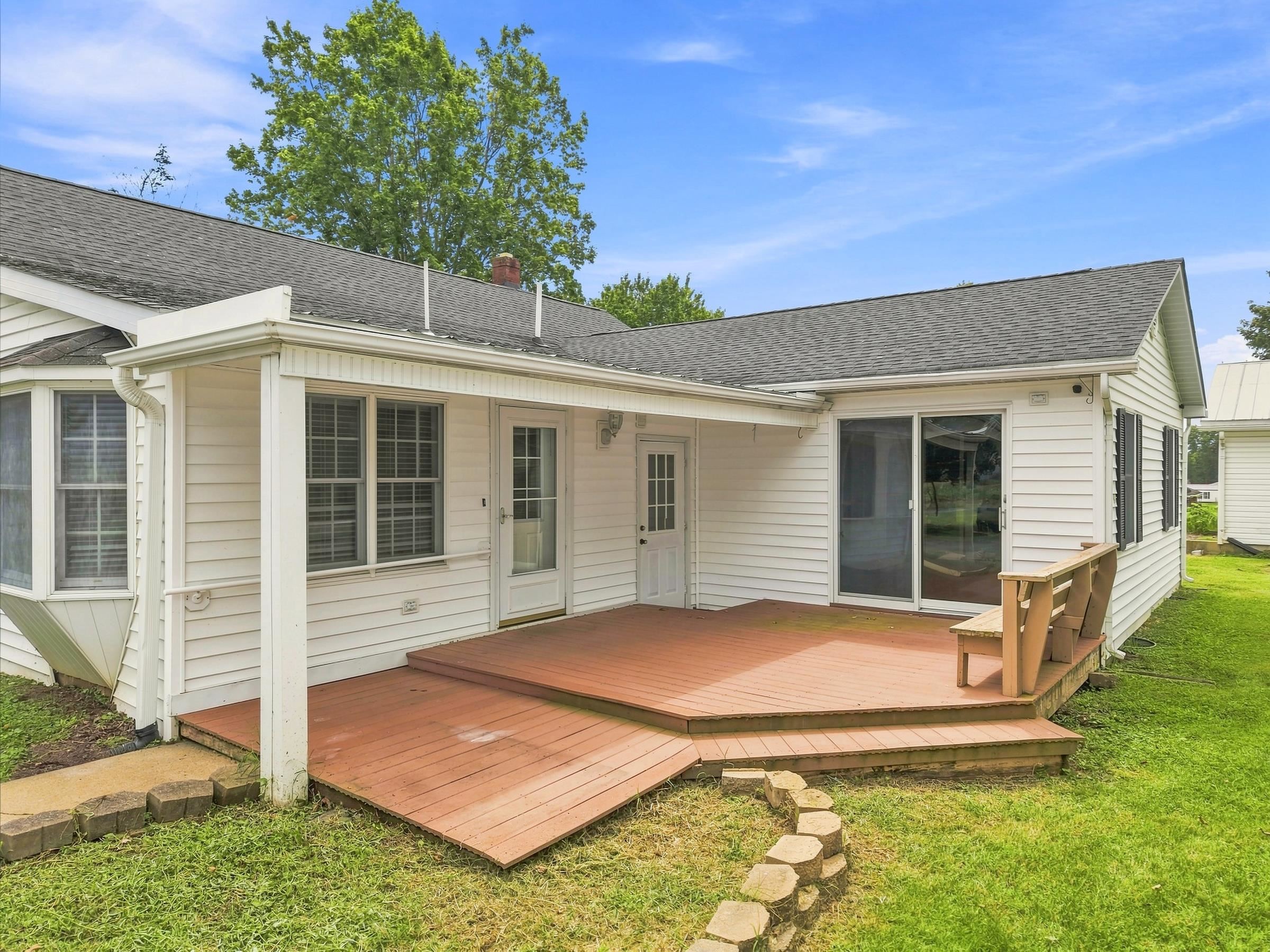 1749 GEORGETOWN RD, MOUNT JACKSON, Virginia 22842, 4 Bedrooms Bedrooms, ,2 BathroomsBathrooms,Residential,1749 GEORGETOWN RD,681598 MLS # 681598