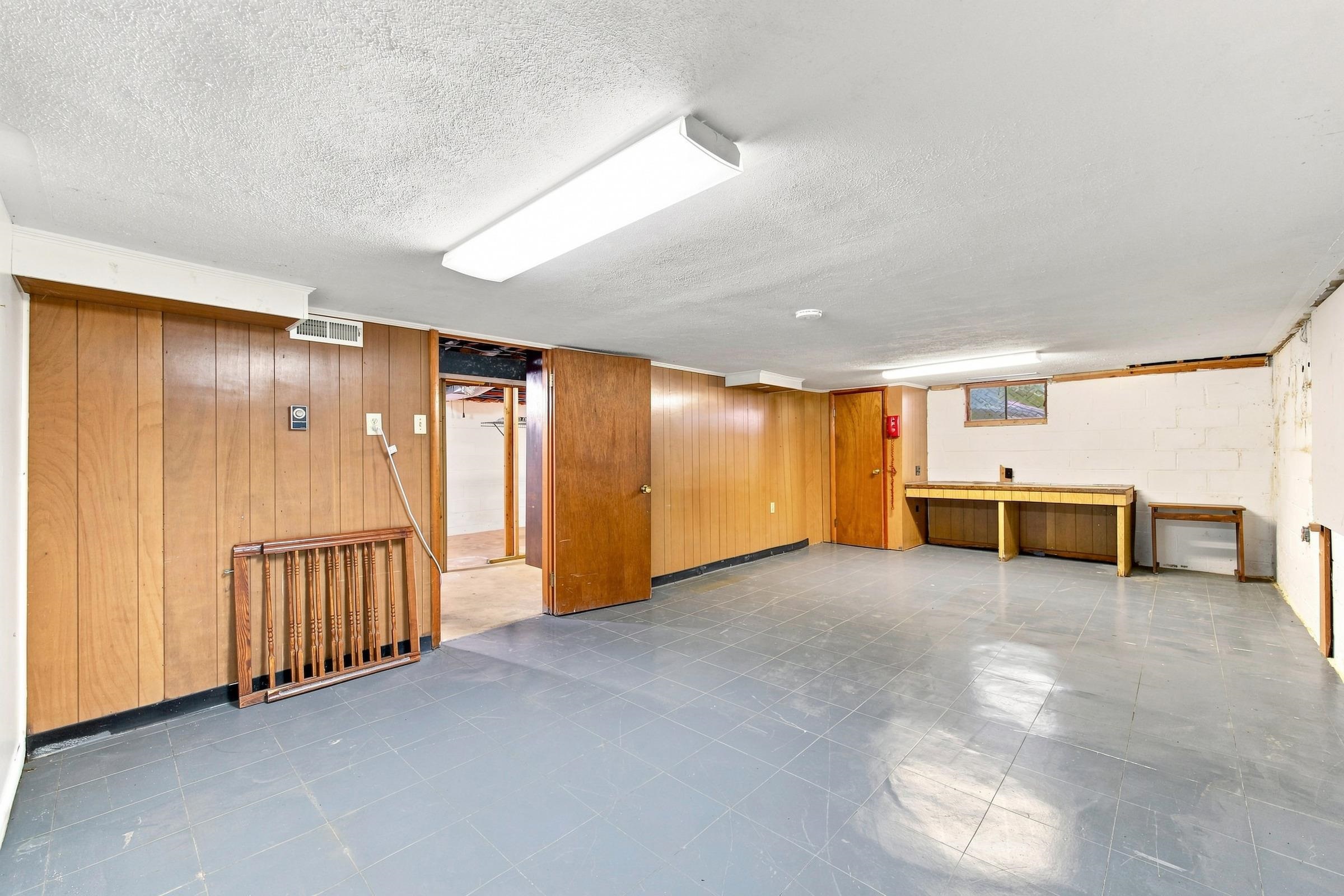 1749 GEORGETOWN RD, MOUNT JACKSON, Virginia 22842, 4 Bedrooms Bedrooms, ,2 BathroomsBathrooms,Residential,1749 GEORGETOWN RD,681598 MLS # 681598