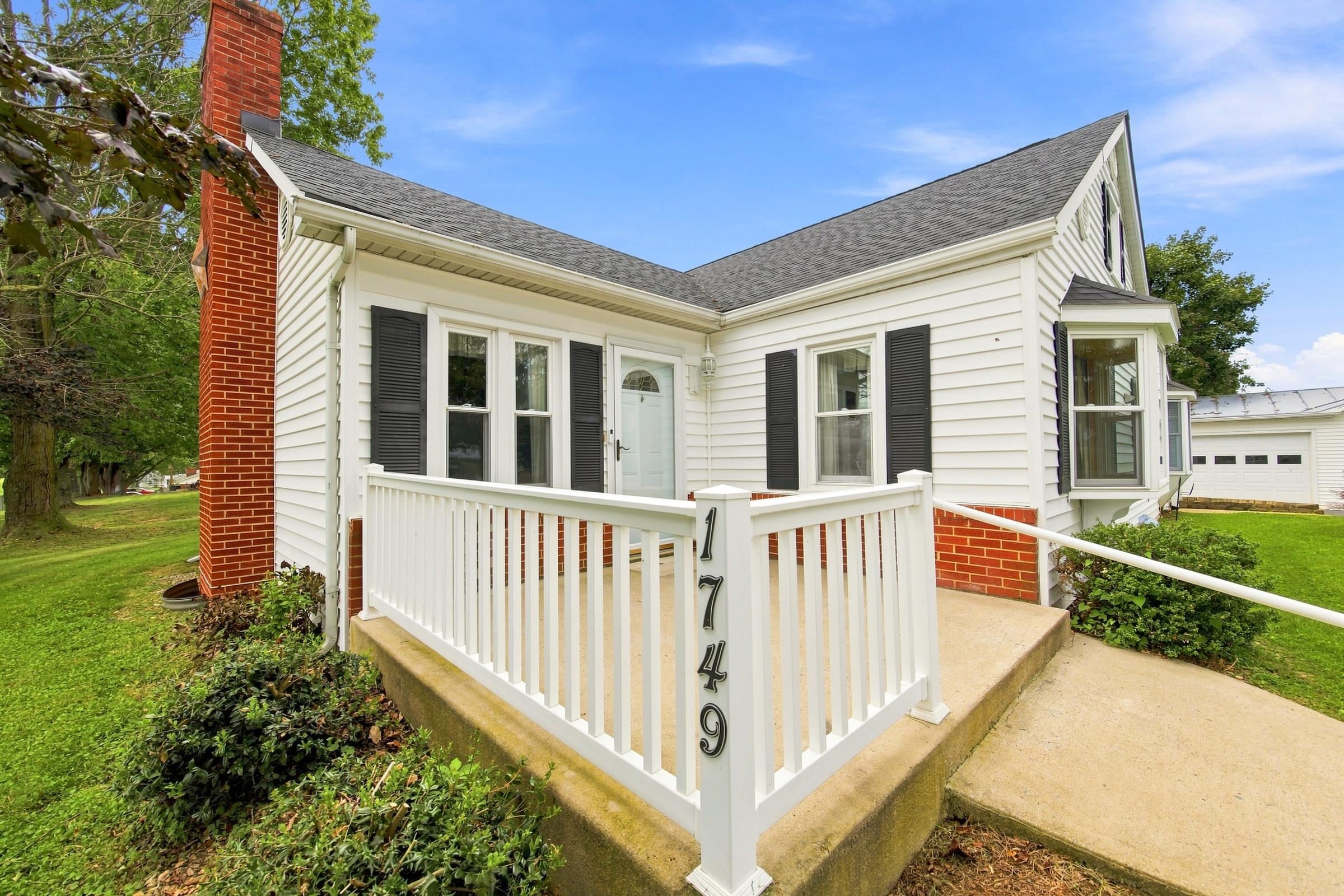 1749 GEORGETOWN RD, MOUNT JACKSON, Virginia 22842, 4 Bedrooms Bedrooms, ,2 BathroomsBathrooms,Residential,1749 GEORGETOWN RD,681598 MLS # 681598