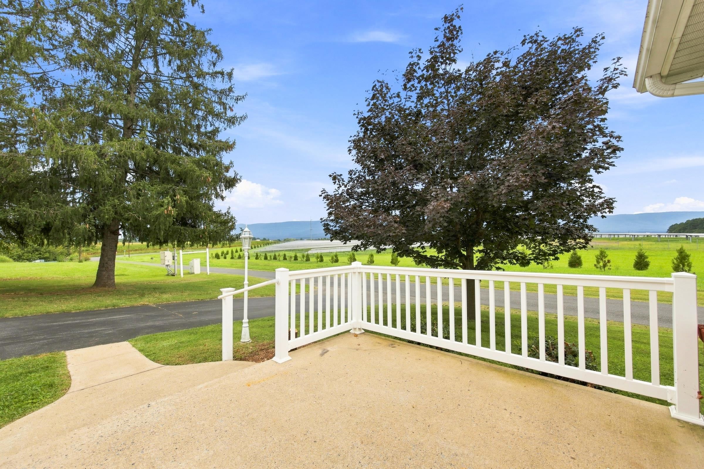 1749 GEORGETOWN RD, MOUNT JACKSON, Virginia 22842, 4 Bedrooms Bedrooms, ,2 BathroomsBathrooms,Residential,1749 GEORGETOWN RD,681598 MLS # 681598