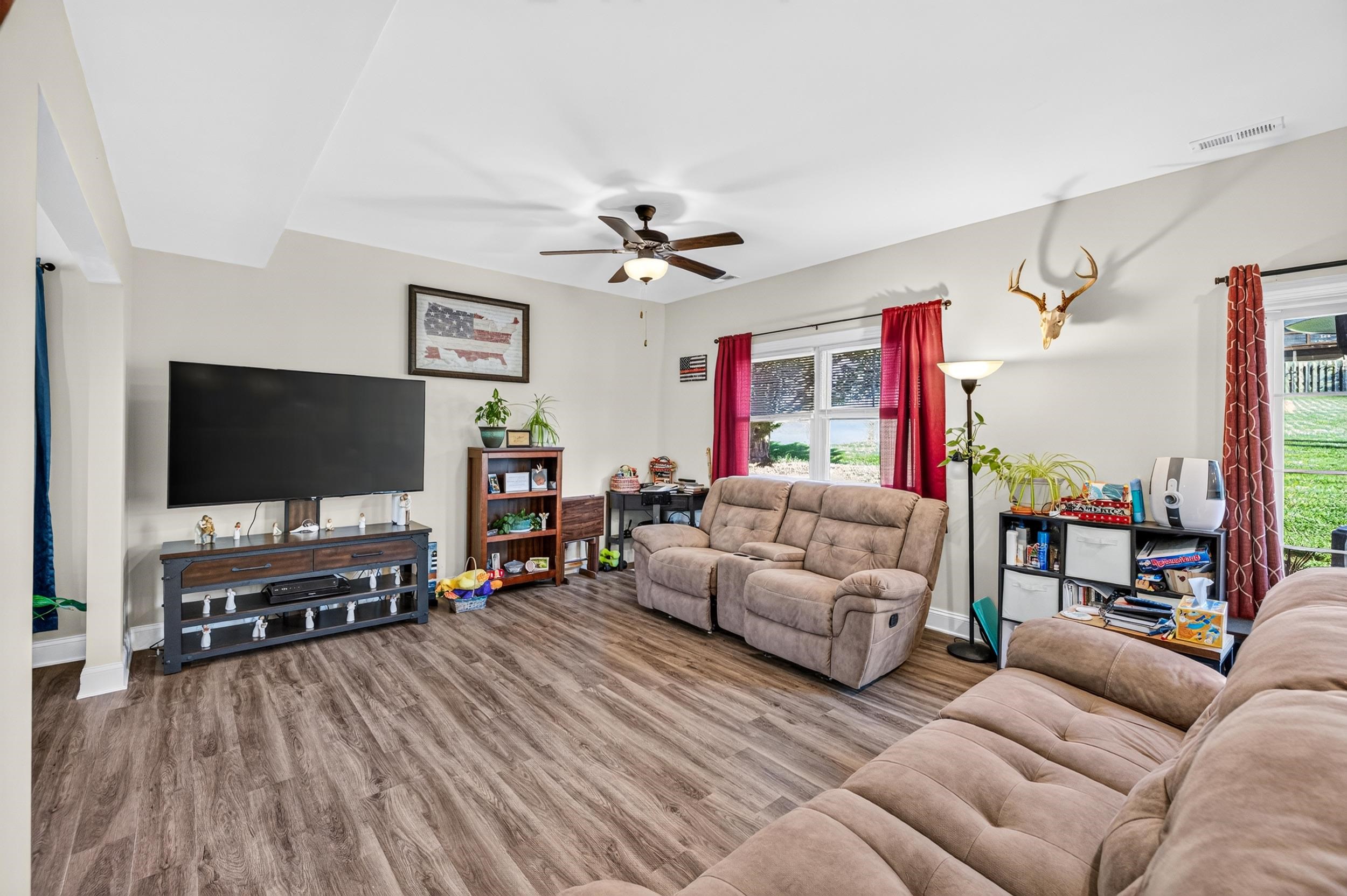 1250 COTTAGE LANE RD, ROCKINGHAM, Virginia 22801, 4 Bedrooms Bedrooms, ,2 BathroomsBathrooms,Residential,1250 COTTAGE LANE RD,681599 MLS # 681599