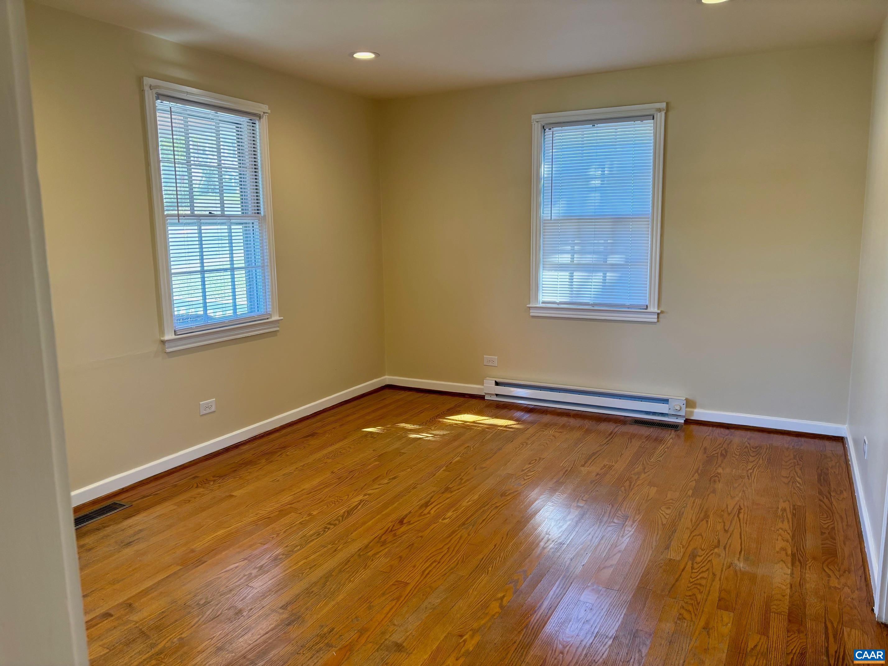 912 ELLIOTT AVE, CHARLOTTESVILLE, Virginia 22902, 2 Bedrooms Bedrooms, ,1 BathroomBathrooms,Residential,912 ELLIOTT AVE,681600 MLS # 681600 912 ELLIOTT AVE, CHARLOTTESVILLE, Virginia 22902, 2 Bedrooms Bedrooms, ,1 BathroomBathrooms,Residential,912 ELLIOTT AVE,681600 MLS # 681600