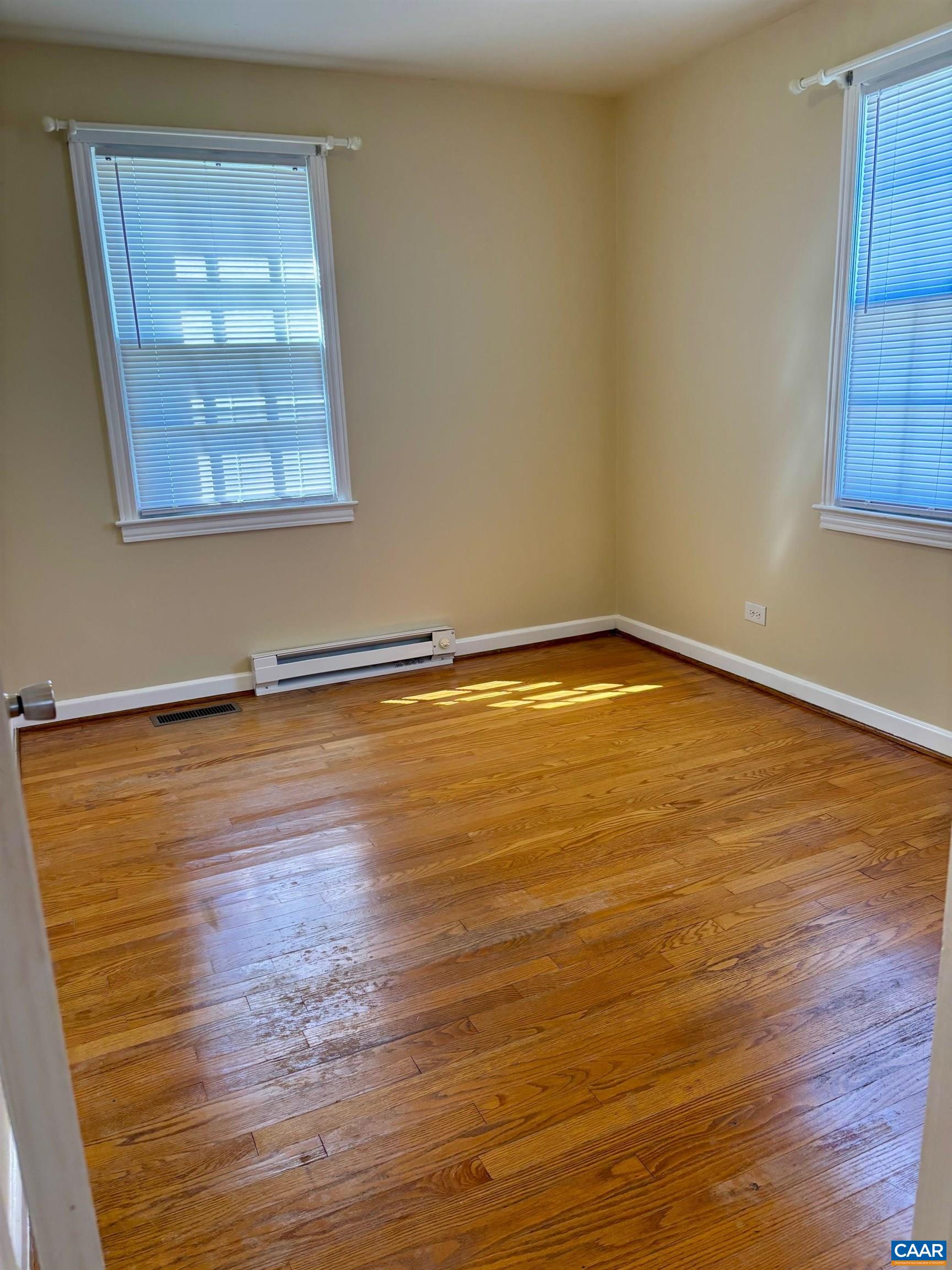 912 ELLIOTT AVE, CHARLOTTESVILLE, Virginia 22902, 2 Bedrooms Bedrooms, ,1 BathroomBathrooms,Residential,912 ELLIOTT AVE,681600 MLS # 681600 912 ELLIOTT AVE, CHARLOTTESVILLE, Virginia 22902, 2 Bedrooms Bedrooms, ,1 BathroomBathrooms,Residential,912 ELLIOTT AVE,681600 MLS # 681600