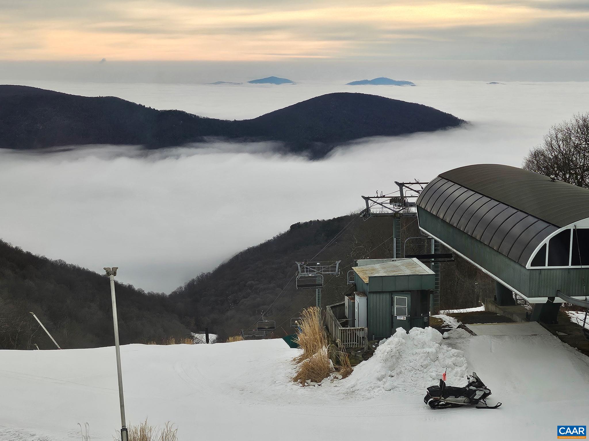 1407 HIGHLANDS CONDOS, WINTERGREEN RESORT, Virginia 22967, 3 Bedrooms Bedrooms, ,3 BathroomsBathrooms,Residential,1407 HIGHLANDS CONDOS,681601 MLS # 681601 1407 HIGHLANDS CONDOS, WINTERGREEN RESORT, Virginia 22967, 3 Bedrooms Bedrooms, ,3 BathroomsBathrooms,Residential,1407 HIGHLANDS CONDOS,681601 MLS # 681601