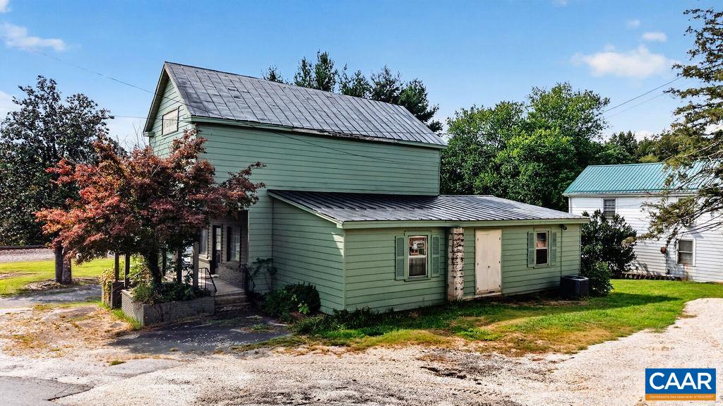 10681 JAMES RIVER RD, SHIPMAN, Virginia 22971, 2 Bedrooms Bedrooms, ,Residential,McGinnis,10681 JAMES RIVER RD,681603 MLS # 681603 10681 JAMES RIVER RD, SHIPMAN, Virginia 22971, 2 Bedrooms Bedrooms, ,Residential,McGinnis,10681 JAMES RIVER RD,681603 MLS # 681603