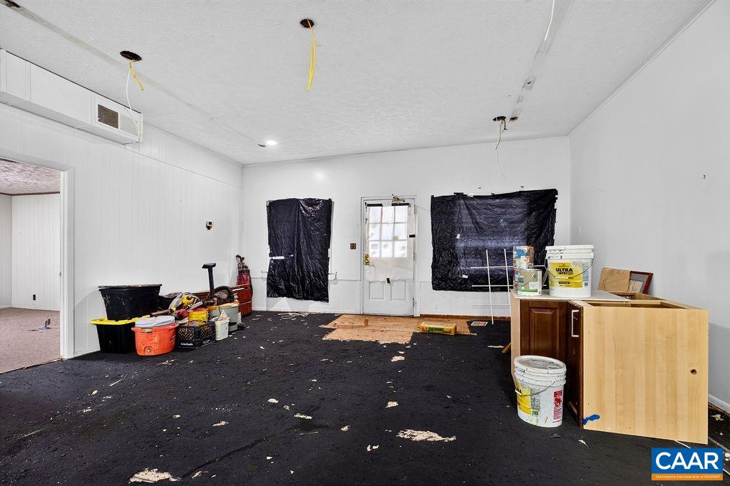 10681 JAMES RIVER RD, SHIPMAN, Virginia 22971, 2 Bedrooms Bedrooms, ,Residential,McGinnis,10681 JAMES RIVER RD,681603 MLS # 681603 10681 JAMES RIVER RD, SHIPMAN, Virginia 22971, 2 Bedrooms Bedrooms, ,Residential,McGinnis,10681 JAMES RIVER RD,681603 MLS # 681603