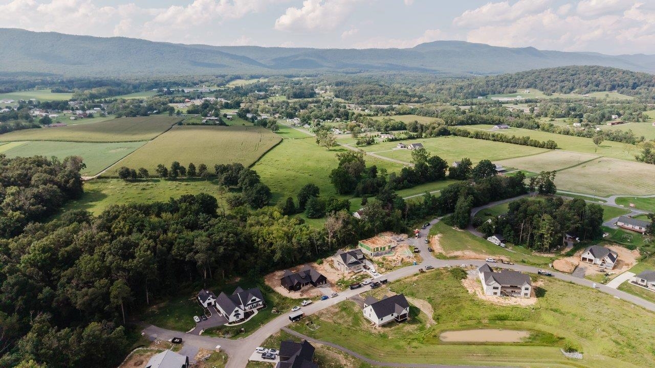 4985 BOXER LOOP, MCGAHEYSVILLE, Virginia 22840, 4 Bedrooms Bedrooms, ,4 BathroomsBathrooms,Residential,4985 BOXER LOOP,681604 MLS # 681604 4985 BOXER LOOP, MCGAHEYSVILLE, Virginia 22840, 4 Bedrooms Bedrooms, ,4 BathroomsBathrooms,Residential,4985 BOXER LOOP,681604 MLS # 681604