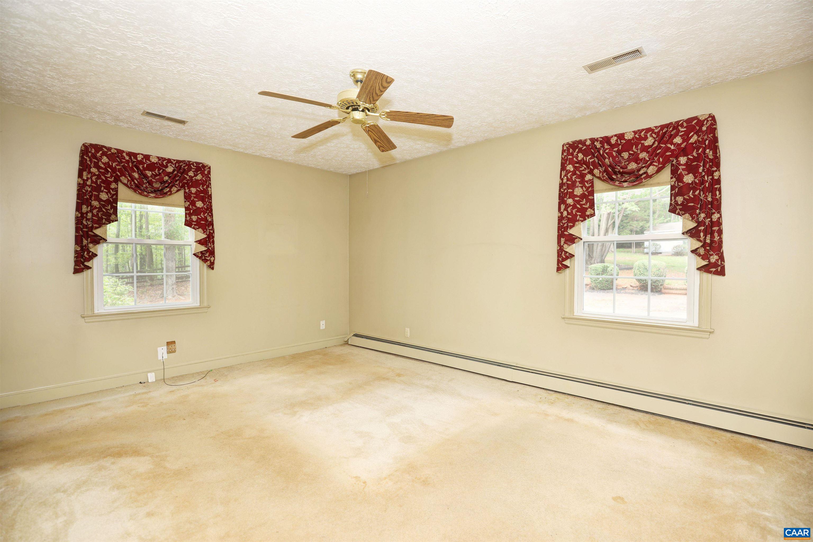 5034 STONY POINT PASS, KESWICK, Virginia 22947, 4 Bedrooms Bedrooms, ,3 BathroomsBathrooms,Residential,WALNUT GROVE,5034 STONY POINT PASS,681605 MLS # 681605 5034 STONY POINT PASS, KESWICK, Virginia 22947, 4 Bedrooms Bedrooms, ,3 BathroomsBathrooms,Residential,WALNUT GROVE,5034 STONY POINT PASS,681605 MLS # 681605