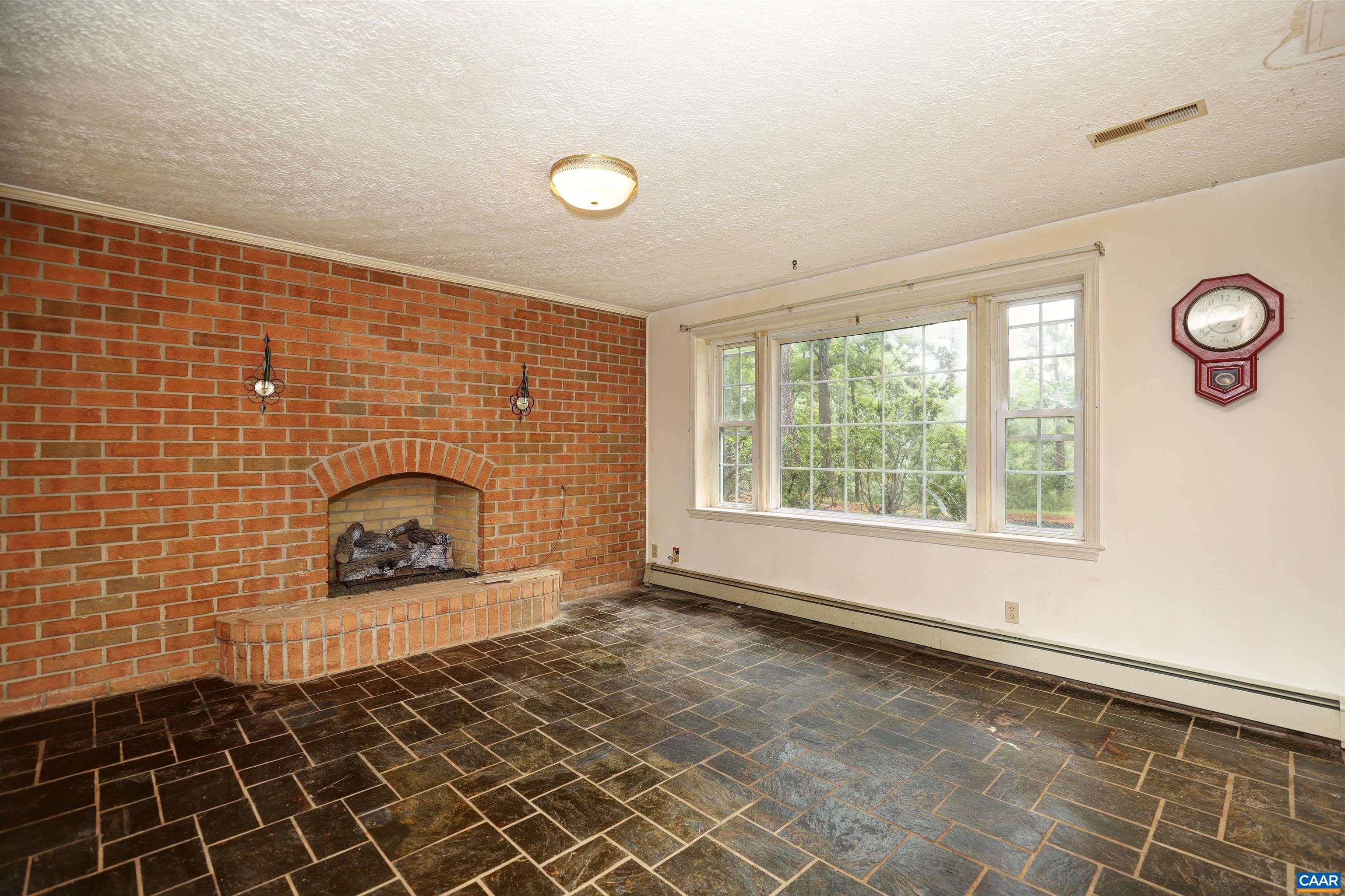 5034 STONY POINT PASS, KESWICK, Virginia 22947, 4 Bedrooms Bedrooms, ,3 BathroomsBathrooms,Residential,WALNUT GROVE,5034 STONY POINT PASS,681605 MLS # 681605 5034 STONY POINT PASS, KESWICK, Virginia 22947, 4 Bedrooms Bedrooms, ,3 BathroomsBathrooms,Residential,WALNUT GROVE,5034 STONY POINT PASS,681605 MLS # 681605