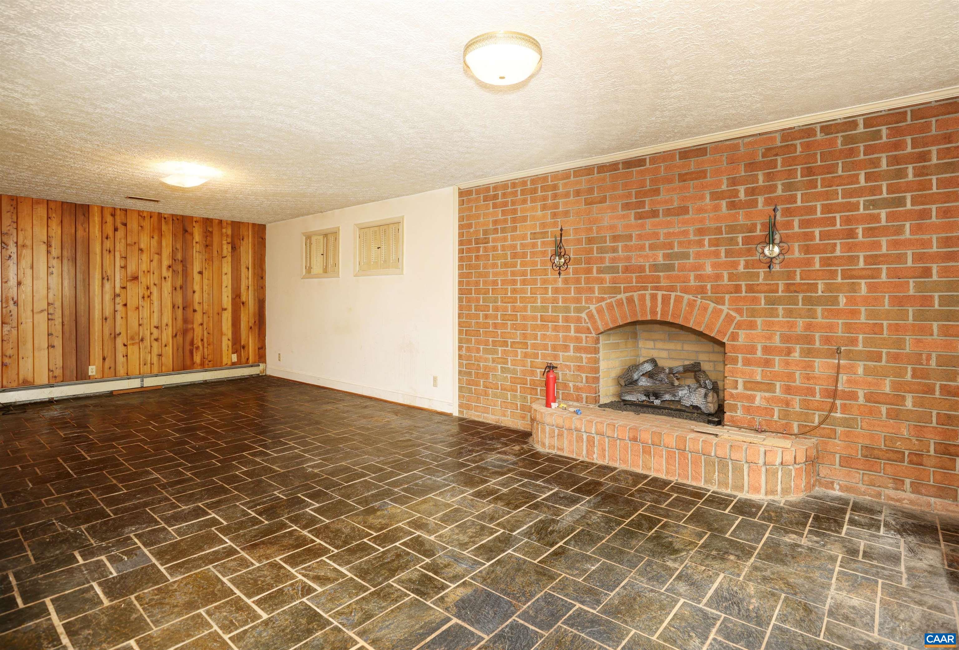 5034 STONY POINT PASS, KESWICK, Virginia 22947, 4 Bedrooms Bedrooms, ,3 BathroomsBathrooms,Residential,WALNUT GROVE,5034 STONY POINT PASS,681605 MLS # 681605 5034 STONY POINT PASS, KESWICK, Virginia 22947, 4 Bedrooms Bedrooms, ,3 BathroomsBathrooms,Residential,WALNUT GROVE,5034 STONY POINT PASS,681605 MLS # 681605