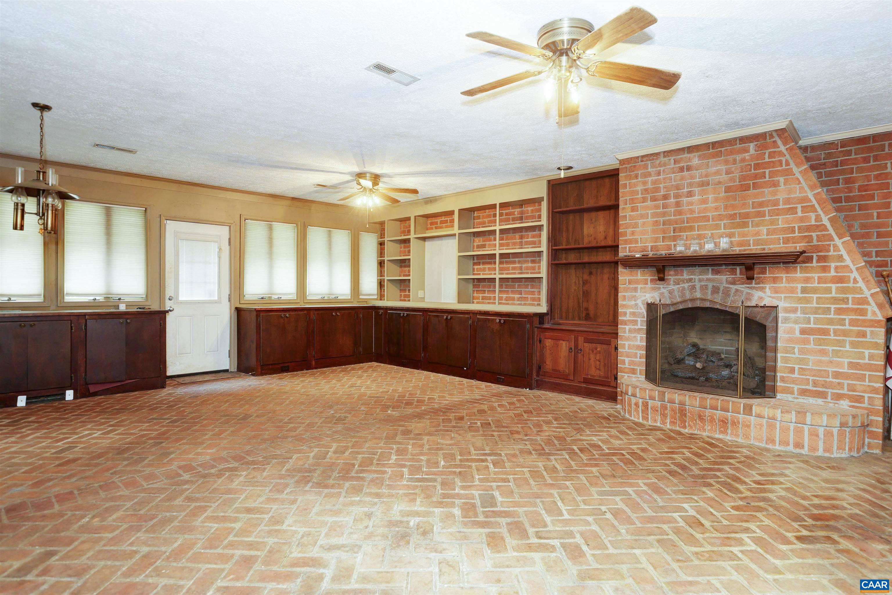5034 STONY POINT PASS, KESWICK, Virginia 22947, 4 Bedrooms Bedrooms, ,3 BathroomsBathrooms,Residential,WALNUT GROVE,5034 STONY POINT PASS,681605 MLS # 681605 5034 STONY POINT PASS, KESWICK, Virginia 22947, 4 Bedrooms Bedrooms, ,3 BathroomsBathrooms,Residential,WALNUT GROVE,5034 STONY POINT PASS,681605 MLS # 681605