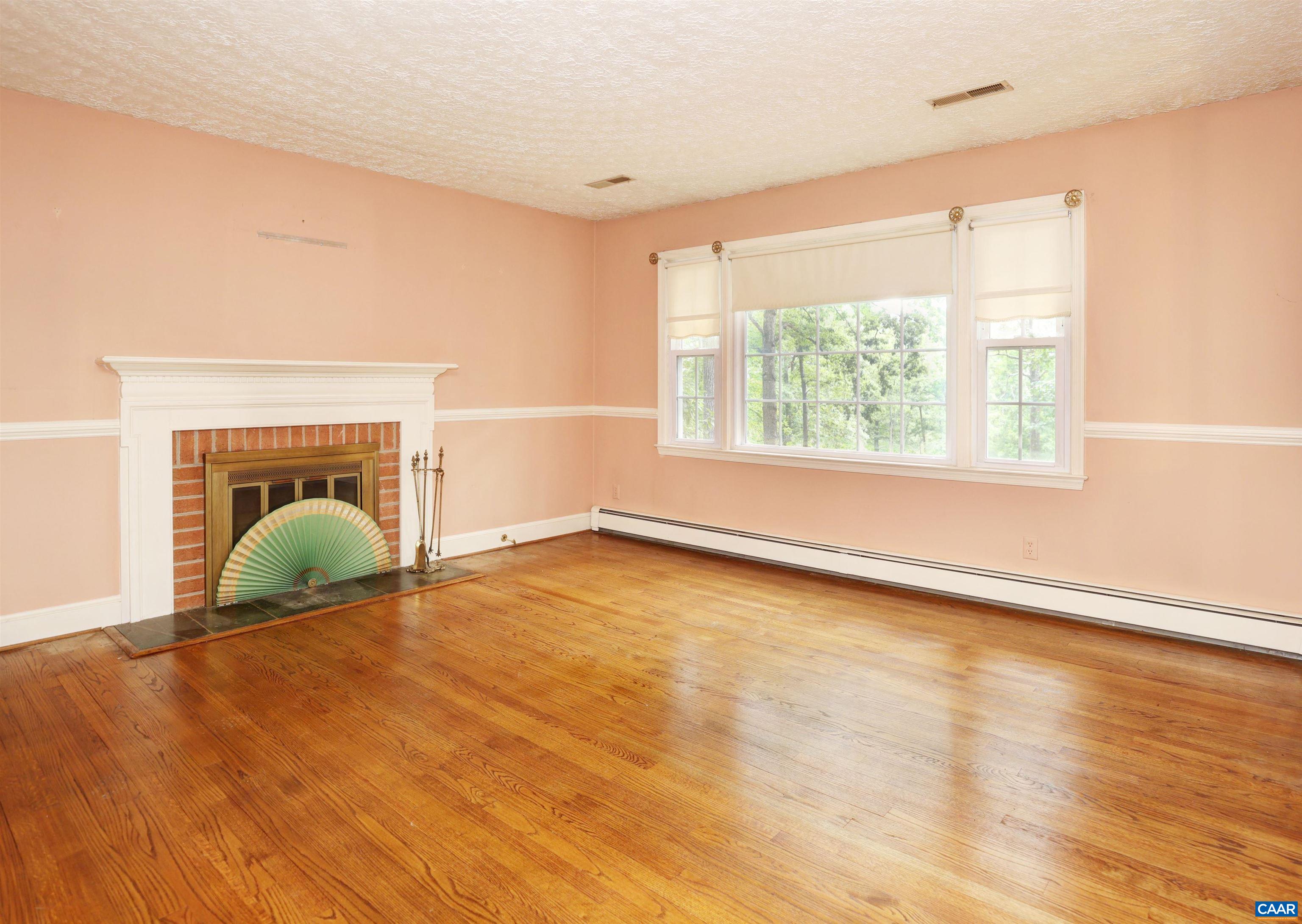 5034 STONY POINT PASS, KESWICK, Virginia 22947, 4 Bedrooms Bedrooms, ,3 BathroomsBathrooms,Residential,WALNUT GROVE,5034 STONY POINT PASS,681605 MLS # 681605 5034 STONY POINT PASS, KESWICK, Virginia 22947, 4 Bedrooms Bedrooms, ,3 BathroomsBathrooms,Residential,WALNUT GROVE,5034 STONY POINT PASS,681605 MLS # 681605
