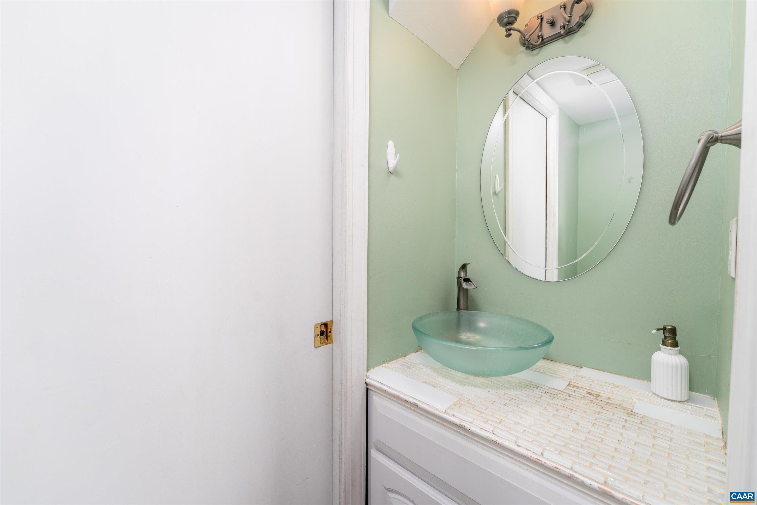 1625 COOL SPRING RD, CHARLOTTESVILLE, Virginia 22901, 3 Bedrooms Bedrooms, ,1 BathroomBathrooms,Residential,1625 COOL SPRING RD,679340 MLS # 679340