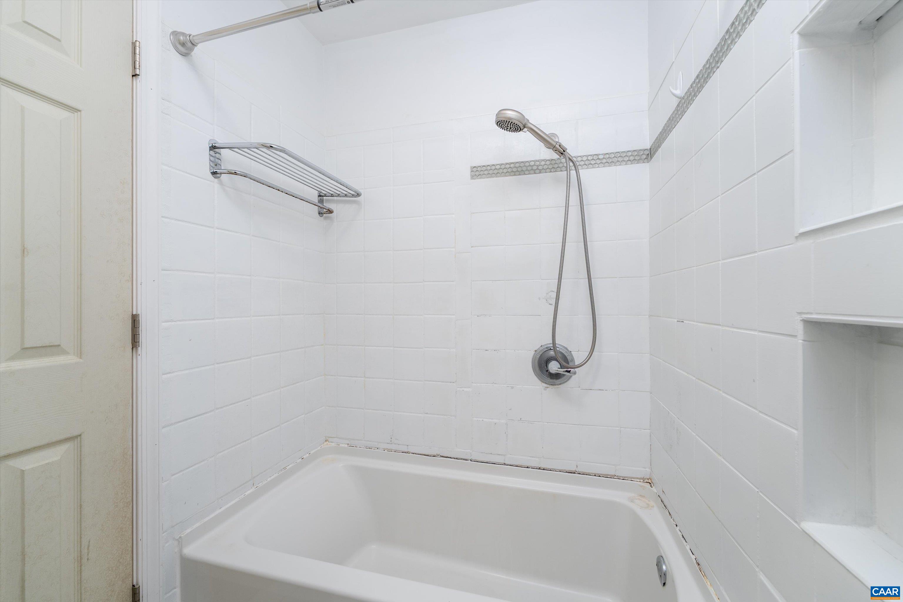 1625 COOL SPRING RD, CHARLOTTESVILLE, Virginia 22901, 3 Bedrooms Bedrooms, ,1 BathroomBathrooms,Residential,1625 COOL SPRING RD,679340 MLS # 679340