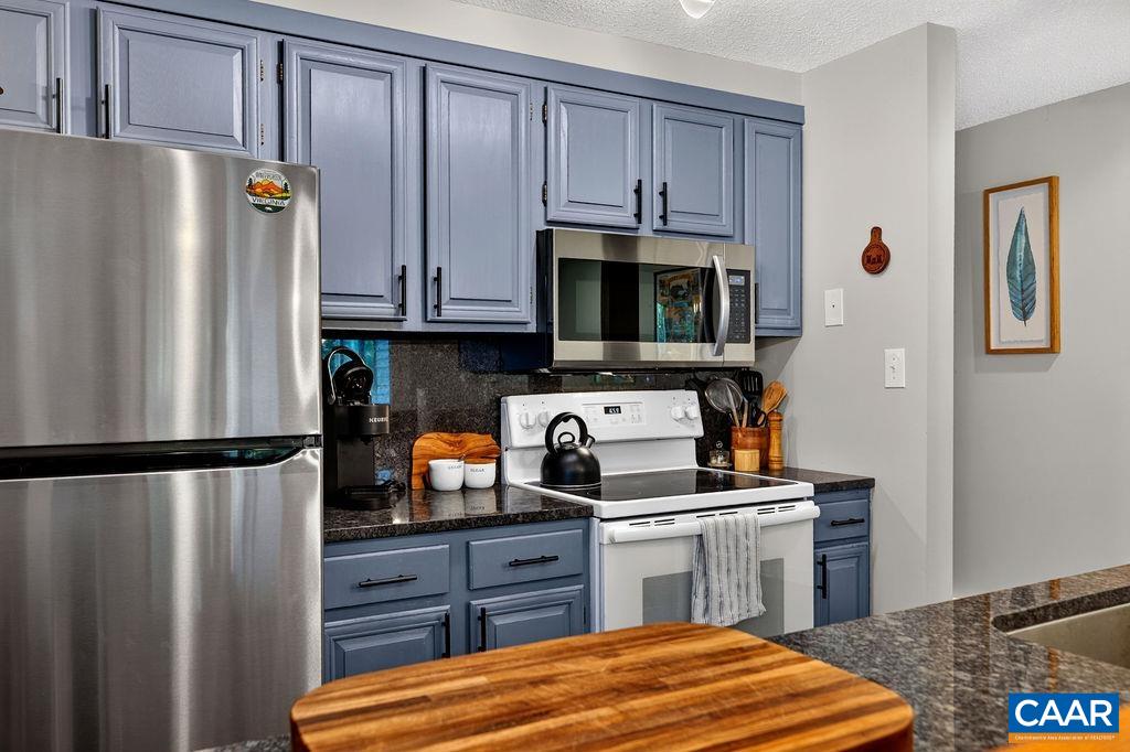 2114 FAIRWAY WOODS, WINTERGREEN RESORT, Virginia 22967, 2 Bedrooms Bedrooms, ,2 BathroomsBathrooms,Residential,2114 FAIRWAY WOODS,681614 MLS # 681614 2114 FAIRWAY WOODS, WINTERGREEN RESORT, Virginia 22967, 2 Bedrooms Bedrooms, ,2 BathroomsBathrooms,Residential,2114 FAIRWAY WOODS,681614 MLS # 681614