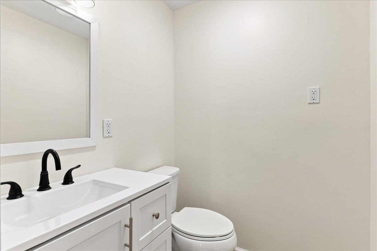 944 SUDBURY ST, STAUNTON, Virginia 24401, 4 Bedrooms Bedrooms, ,3 BathroomsBathrooms,Residential,From downtown on Beverly, left on Montgomery Ave. ,944 SUDBURY ST,681617 MLS # 681617 944 SUDBURY ST, STAUNTON, Virginia 24401, 4 Bedrooms Bedrooms, ,3 BathroomsBathrooms,Residential,From downtown on Beverly, left on Montgomery Ave. ,944 SUDBURY ST,681617 MLS # 681617