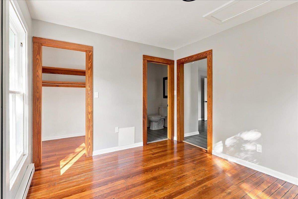 944 SUDBURY ST, STAUNTON, Virginia 24401, 4 Bedrooms Bedrooms, ,3 BathroomsBathrooms,Residential,From downtown on Beverly, left on Montgomery Ave. ,944 SUDBURY ST,681617 MLS # 681617 944 SUDBURY ST, STAUNTON, Virginia 24401, 4 Bedrooms Bedrooms, ,3 BathroomsBathrooms,Residential,From downtown on Beverly, left on Montgomery Ave. ,944 SUDBURY ST,681617 MLS # 681617