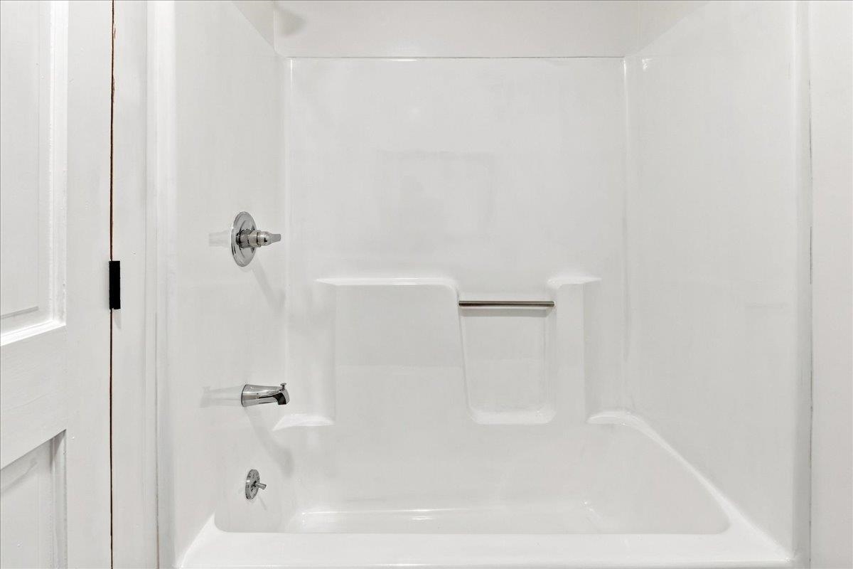 944 SUDBURY ST, STAUNTON, Virginia 24401, 4 Bedrooms Bedrooms, ,3 BathroomsBathrooms,Residential,From downtown on Beverly, left on Montgomery Ave. ,944 SUDBURY ST,681617 MLS # 681617 944 SUDBURY ST, STAUNTON, Virginia 24401, 4 Bedrooms Bedrooms, ,3 BathroomsBathrooms,Residential,From downtown on Beverly, left on Montgomery Ave. ,944 SUDBURY ST,681617 MLS # 681617