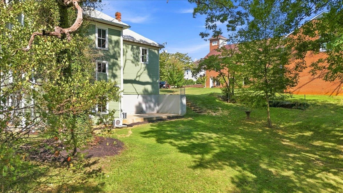 944 SUDBURY ST, STAUNTON, Virginia 24401, 4 Bedrooms Bedrooms, ,3 BathroomsBathrooms,Residential,From downtown on Beverly, left on Montgomery Ave. ,944 SUDBURY ST,681617 MLS # 681617 944 SUDBURY ST, STAUNTON, Virginia 24401, 4 Bedrooms Bedrooms, ,3 BathroomsBathrooms,Residential,From downtown on Beverly, left on Montgomery Ave. ,944 SUDBURY ST,681617 MLS # 681617