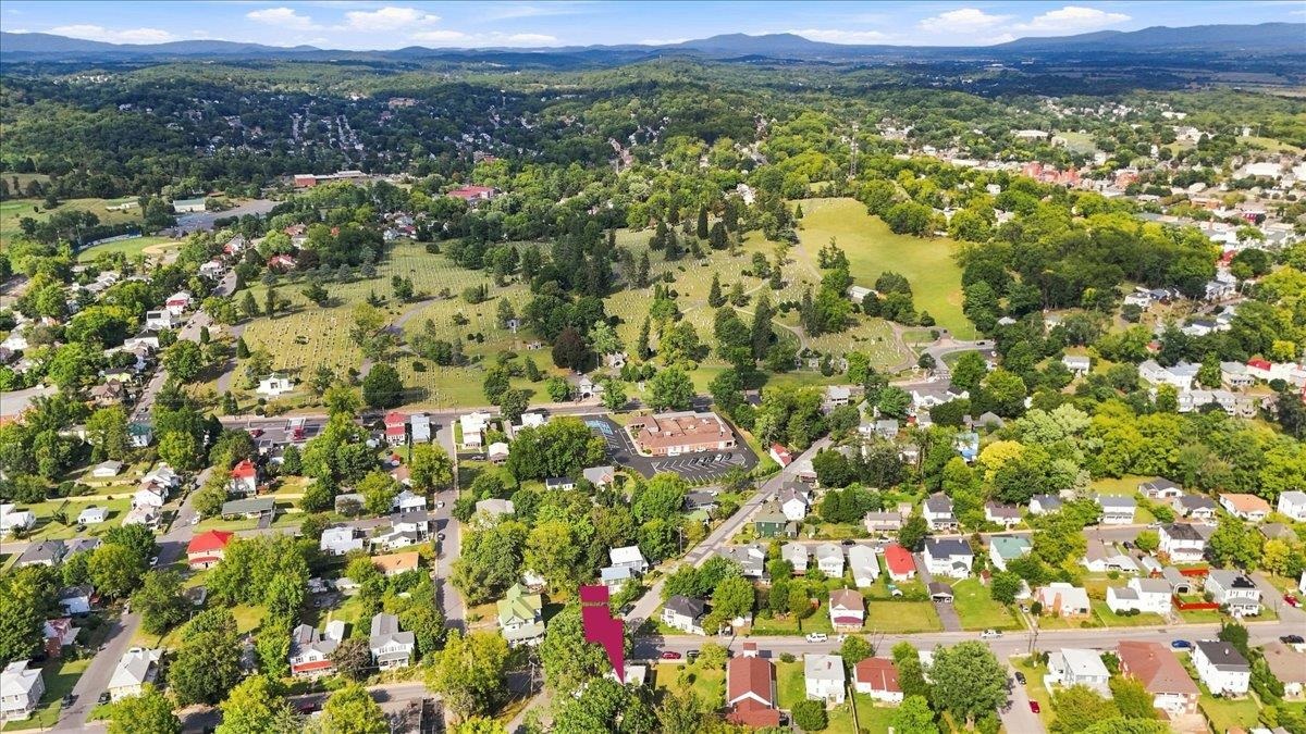 944 SUDBURY ST, STAUNTON, Virginia 24401, 4 Bedrooms Bedrooms, ,3 BathroomsBathrooms,Residential,From downtown on Beverly, left on Montgomery Ave. ,944 SUDBURY ST,681617 MLS # 681617 944 SUDBURY ST, STAUNTON, Virginia 24401, 4 Bedrooms Bedrooms, ,3 BathroomsBathrooms,Residential,From downtown on Beverly, left on Montgomery Ave. ,944 SUDBURY ST,681617 MLS # 681617