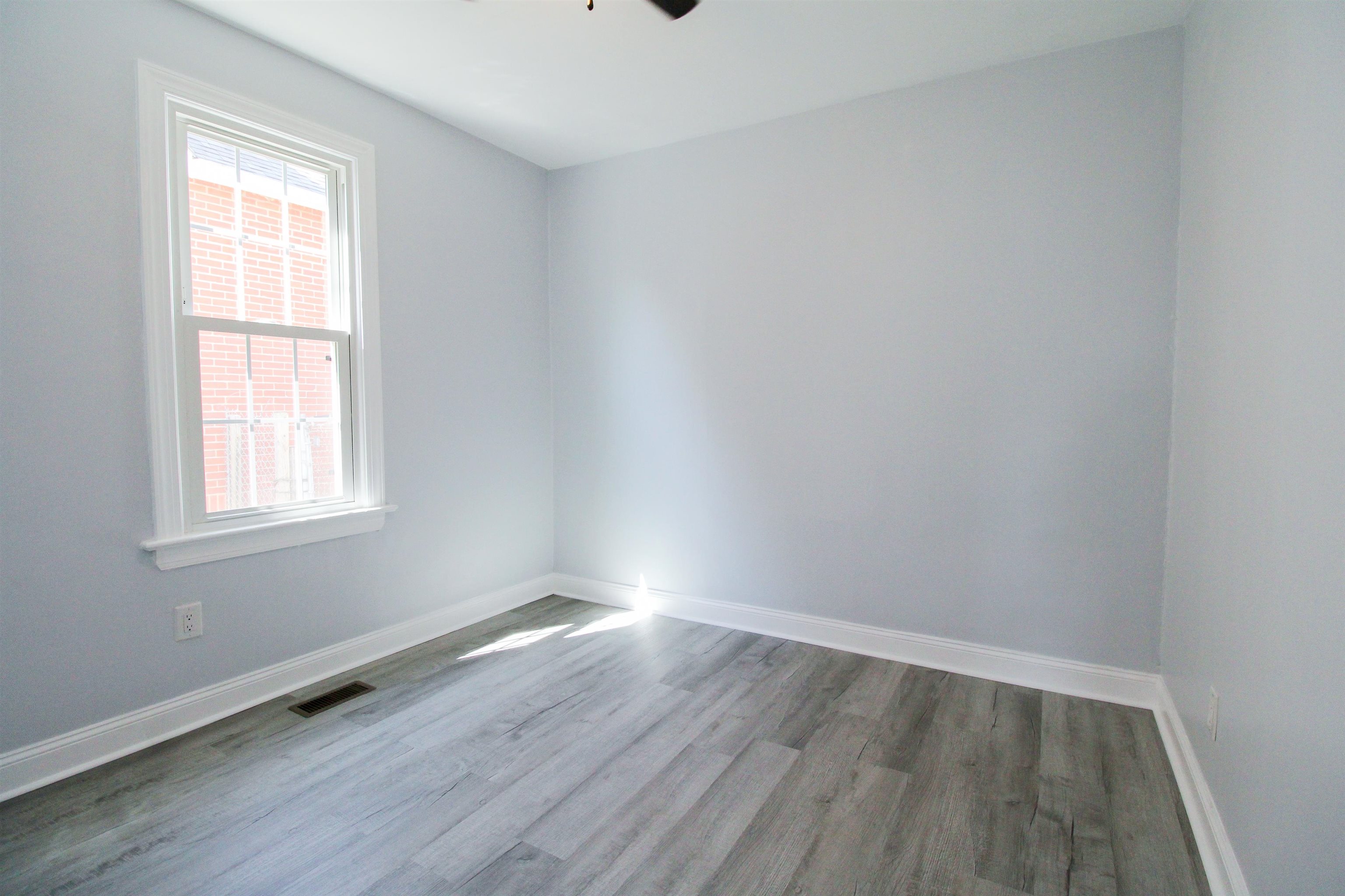 128 S WAVERLY ST, STAUNTON, Virginia 24401, 4 Bedrooms Bedrooms, ,2 BathroomsBathrooms,Residential,128 S WAVERLY ST,681611 MLS # 681611 128 S WAVERLY ST, STAUNTON, Virginia 24401, 4 Bedrooms Bedrooms, ,2 BathroomsBathrooms,Residential,128 S WAVERLY ST,681611 MLS # 681611