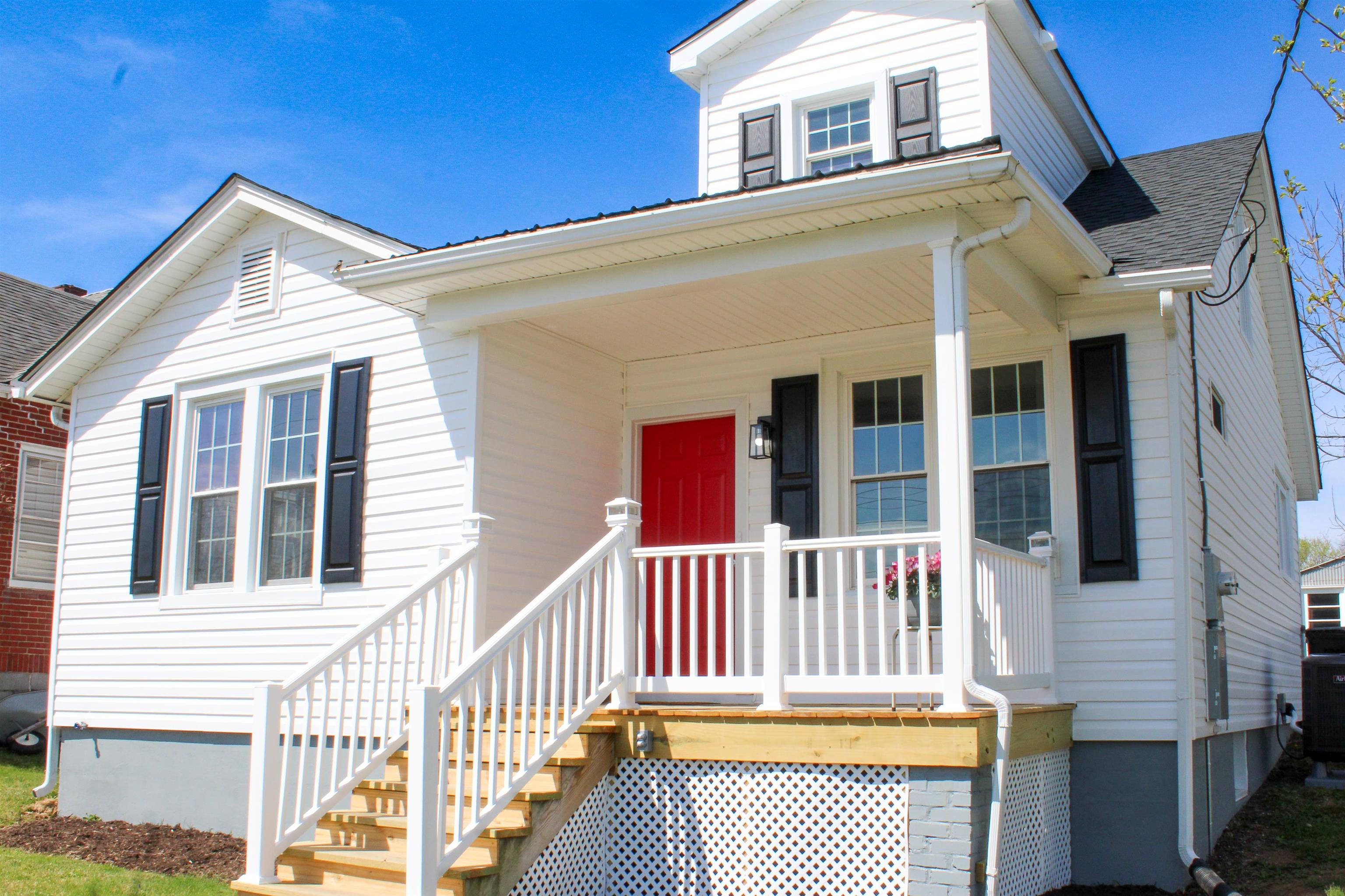 128 S WAVERLY ST, STAUNTON, Virginia 24401, 4 Bedrooms Bedrooms, ,2 BathroomsBathrooms,Residential,128 S WAVERLY ST,681611 MLS # 681611 128 S WAVERLY ST, STAUNTON, Virginia 24401, 4 Bedrooms Bedrooms, ,2 BathroomsBathrooms,Residential,128 S WAVERLY ST,681611 MLS # 681611