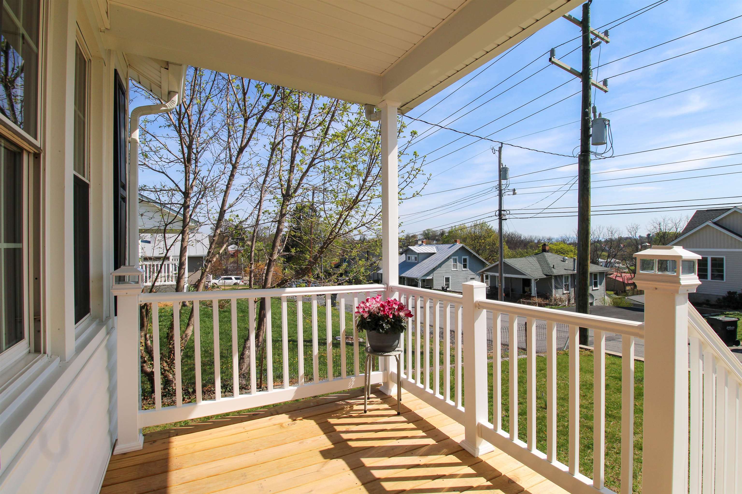 128 S WAVERLY ST, STAUNTON, Virginia 24401, 4 Bedrooms Bedrooms, ,2 BathroomsBathrooms,Residential,128 S WAVERLY ST,681611 MLS # 681611 128 S WAVERLY ST, STAUNTON, Virginia 24401, 4 Bedrooms Bedrooms, ,2 BathroomsBathrooms,Residential,128 S WAVERLY ST,681611 MLS # 681611