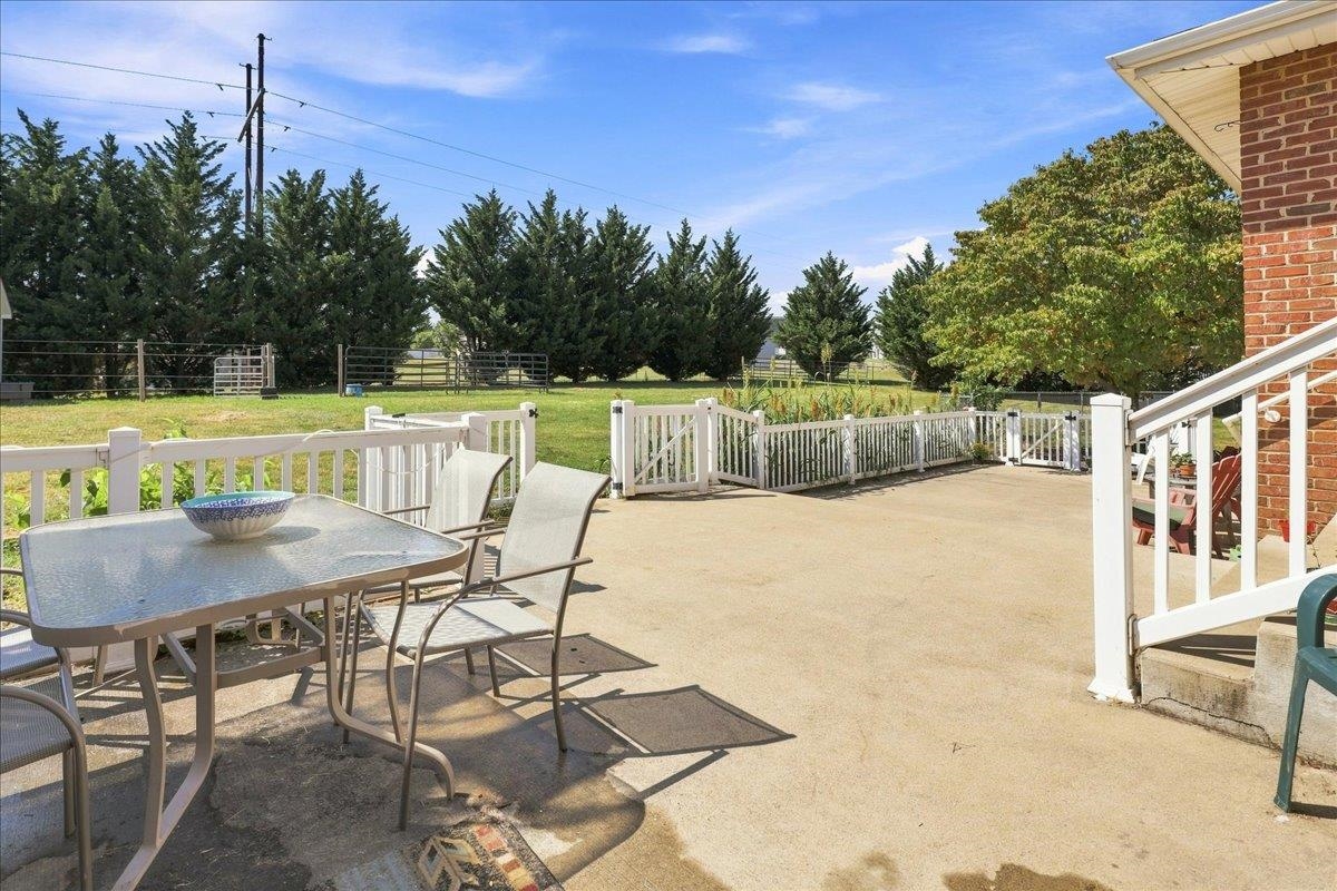 1821 WHITE HILL RD, STUARTS DRAFT, Virginia 24477, 3 Bedrooms Bedrooms, ,2 BathroomsBathrooms,Residential,1821 WHITE HILL RD,681618 MLS # 681618 1821 WHITE HILL RD, STUARTS DRAFT, Virginia 24477, 3 Bedrooms Bedrooms, ,2 BathroomsBathrooms,Residential,1821 WHITE HILL RD,681618 MLS # 681618